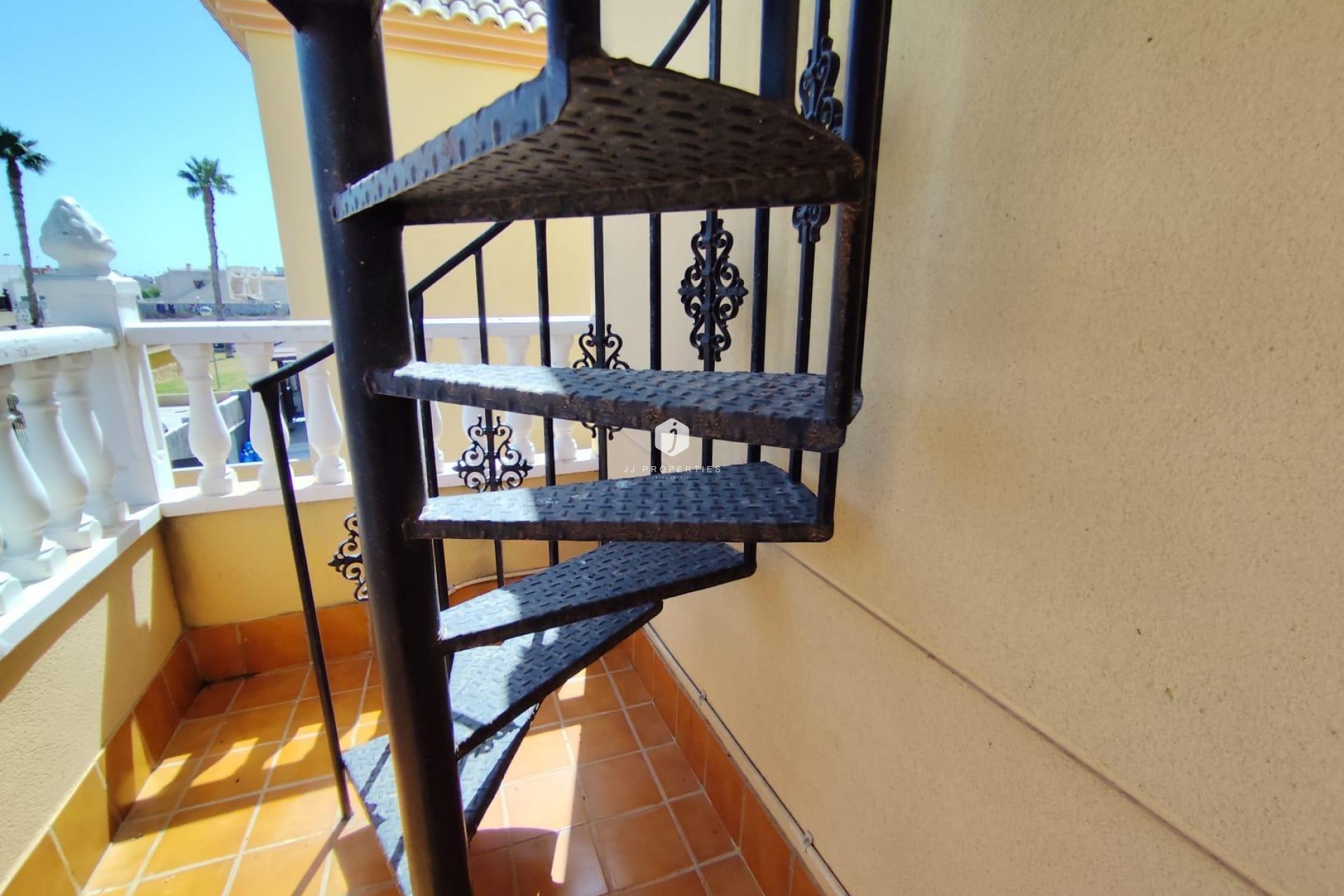 D'occasion - Villa -
Torrevieja - Aguas Nuevas 2