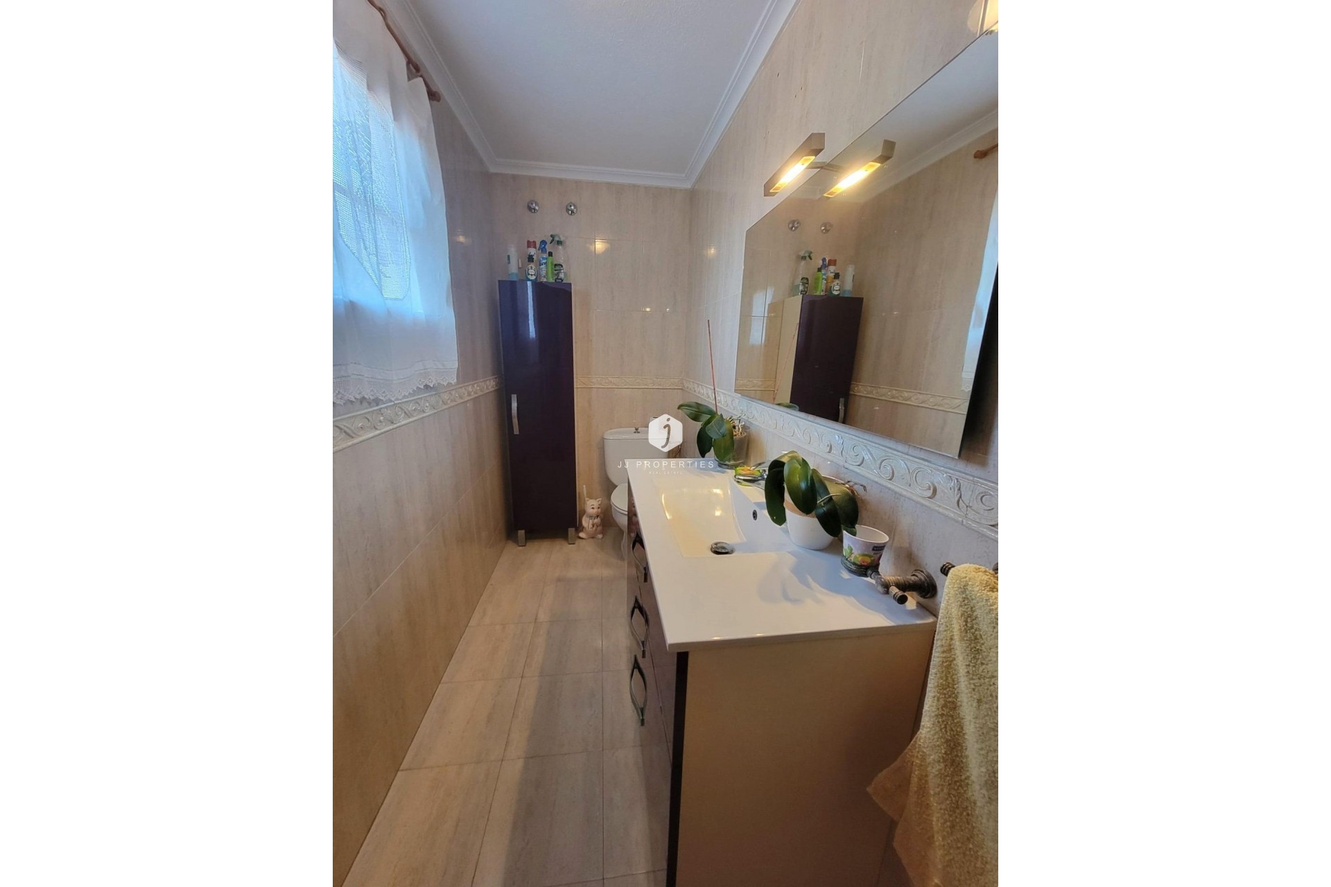 D'occasion - Villa -
Torrevieja - aguas nuevas