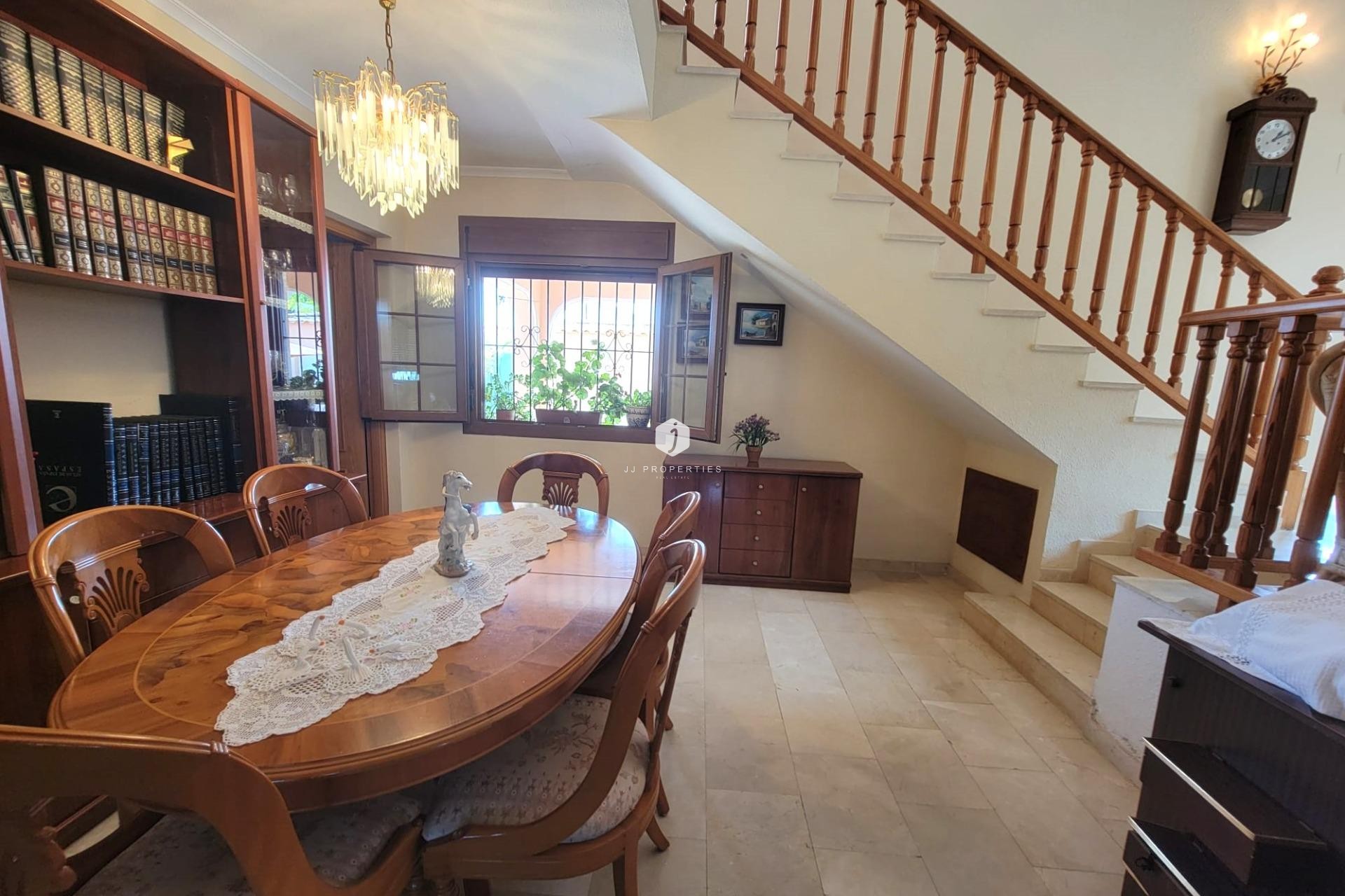 D'occasion - Villa -
Torrevieja - aguas nuevas