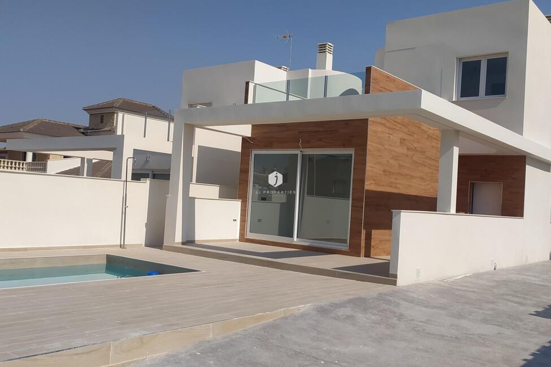 D'occasion - Villa -
Torrevieja - aguas nuevas