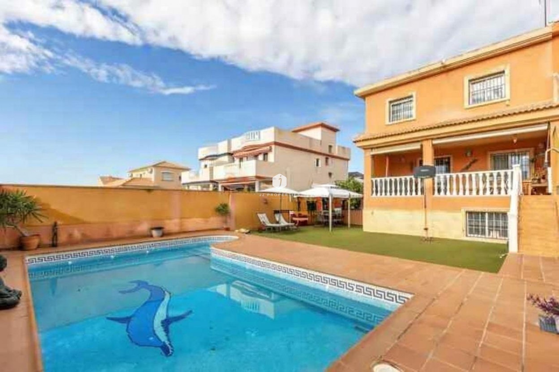 D'occasion - Villa -
Torrevieja - aguas nuevas