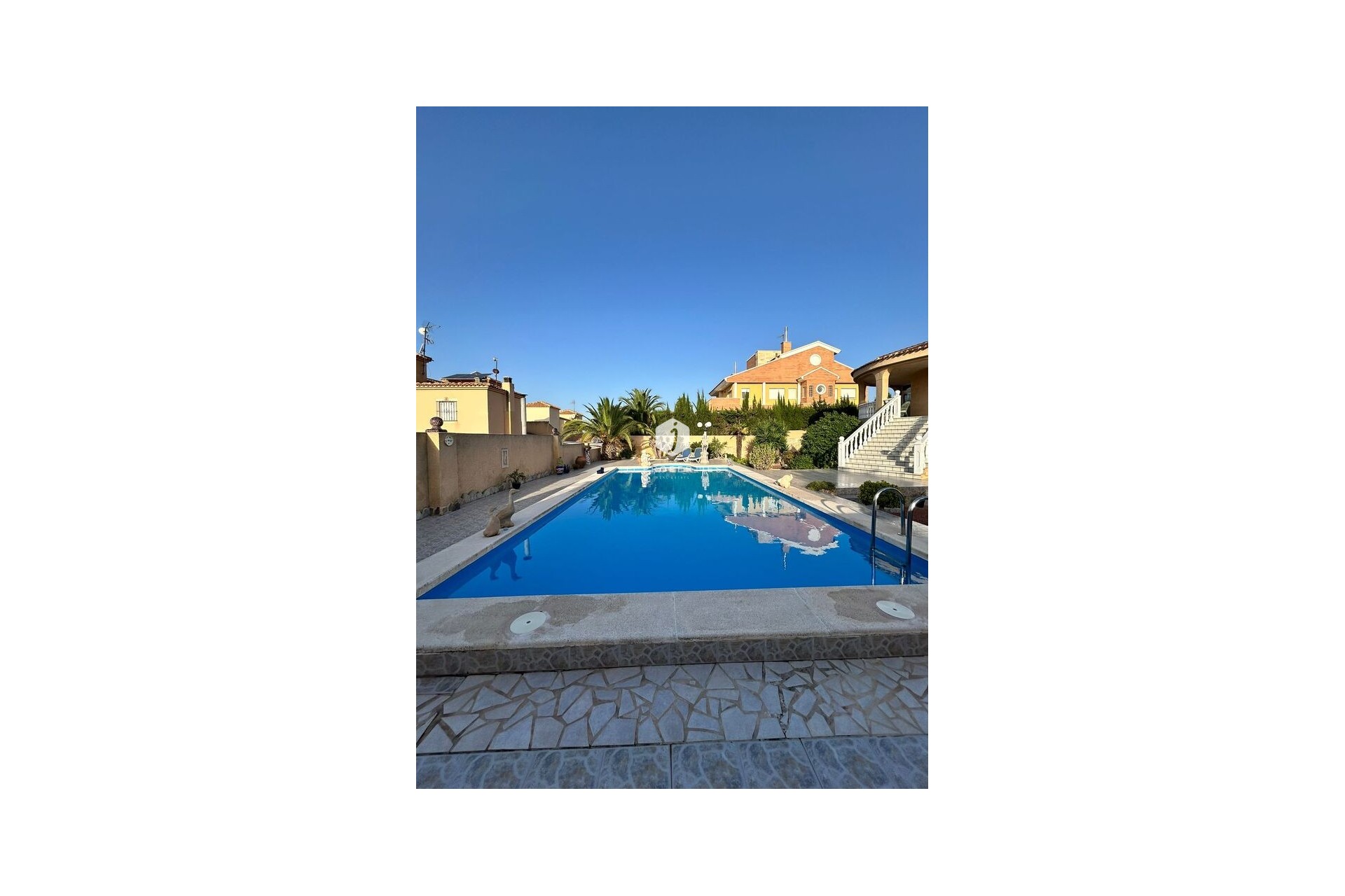 D'occasion - Villa -
Torrevieja - aguas nuevas