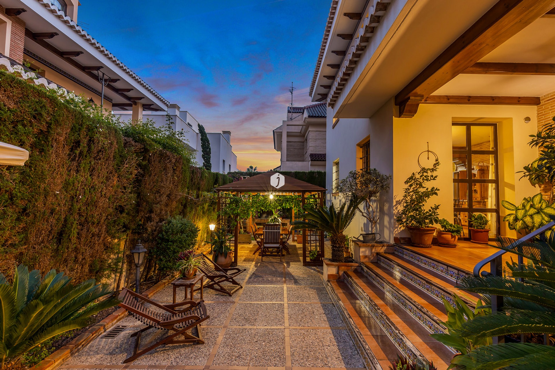 D'occasion - Villa -
Torrevieja - Costa Blanca