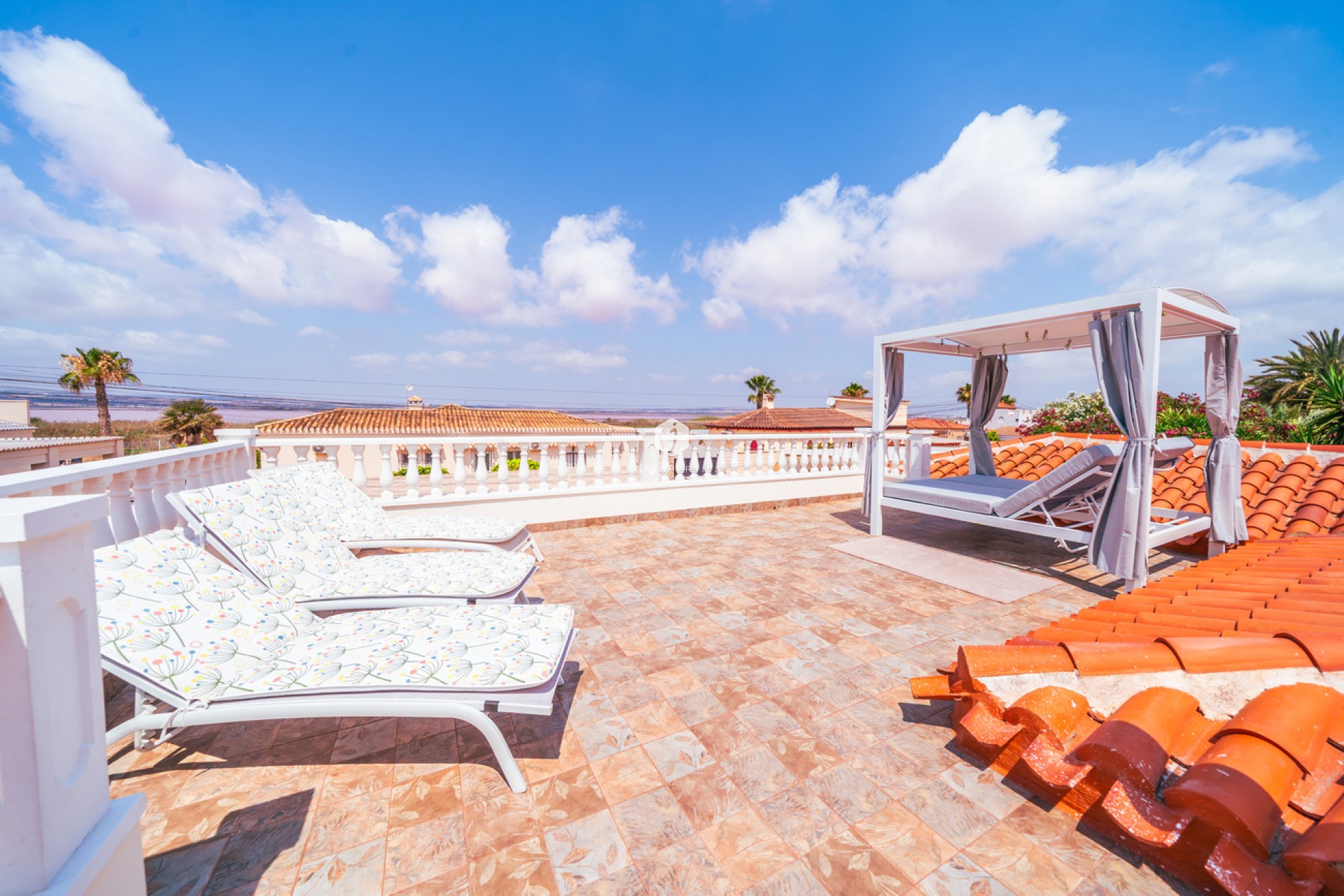 D'occasion - Villa -
Torrevieja - Costa Blanca