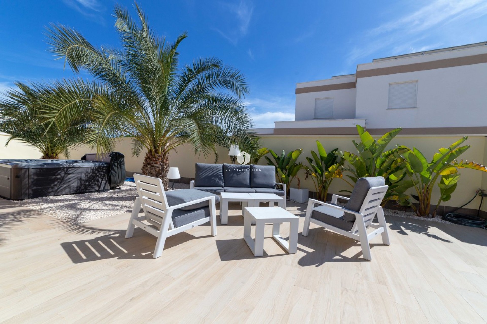D'occasion - Villa -
Torrevieja - Costa Blanca