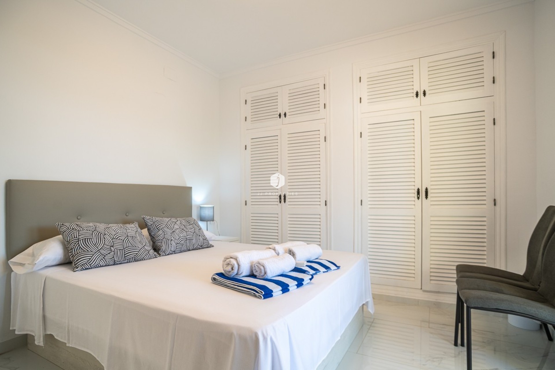 D'occasion - Villa -
Torrevieja - Costa Blanca