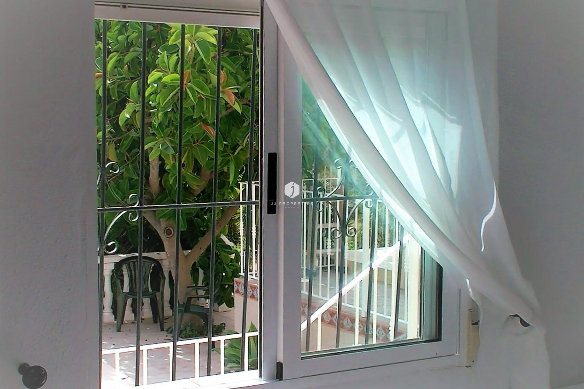 D'occasion - Villa -
Torrevieja - Costa Blanca