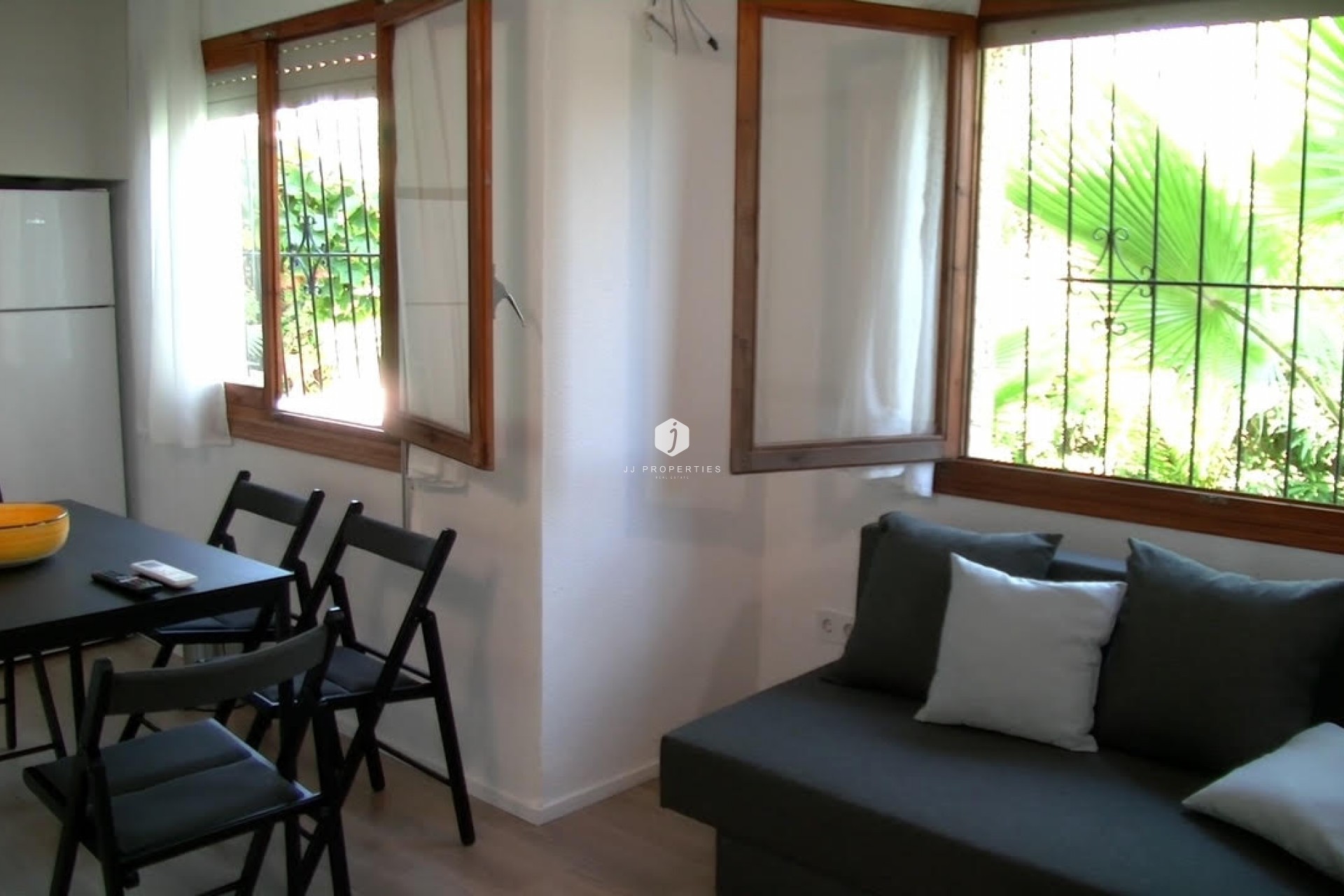 D'occasion - Villa -
Torrevieja - Costa Blanca