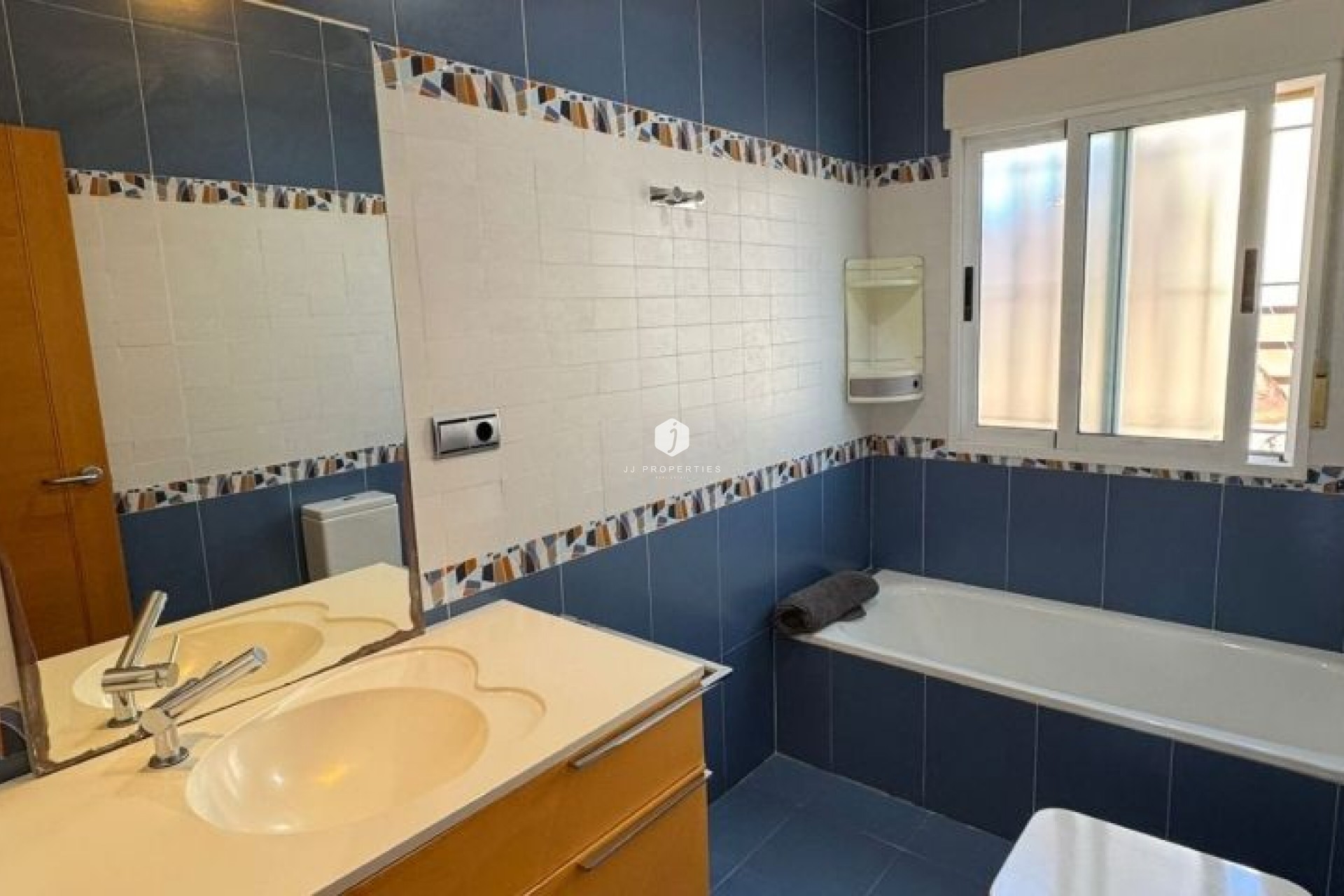 D'occasion - Villa -
Torrevieja - Costa Blanca