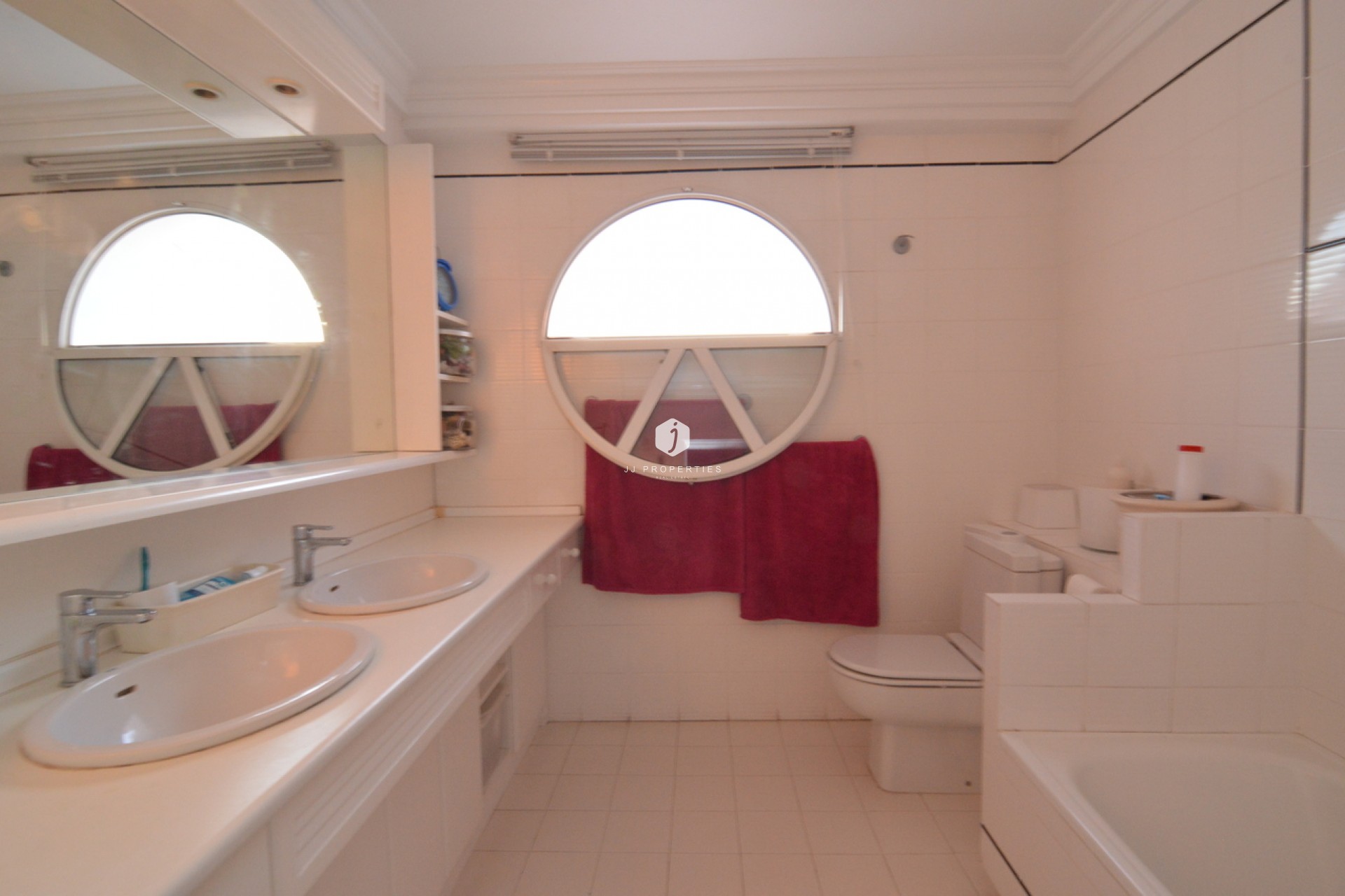 D'occasion - Villa -
Torrevieja - Costa Blanca