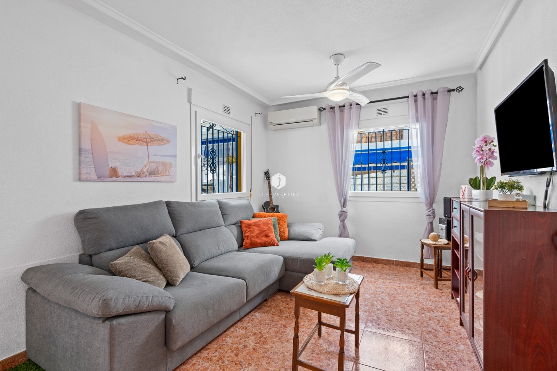 D'occasion - Villa -
Torrevieja - Costa Blanca