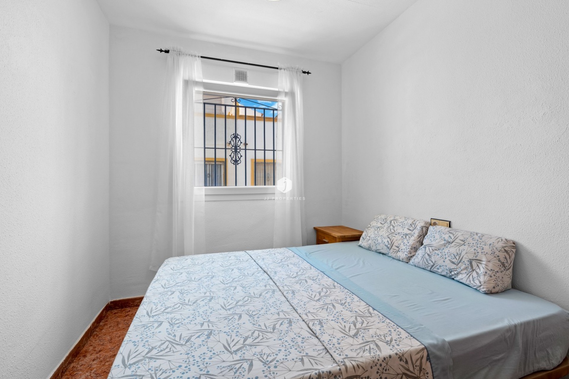 D'occasion - Villa -
Torrevieja - Costa Blanca