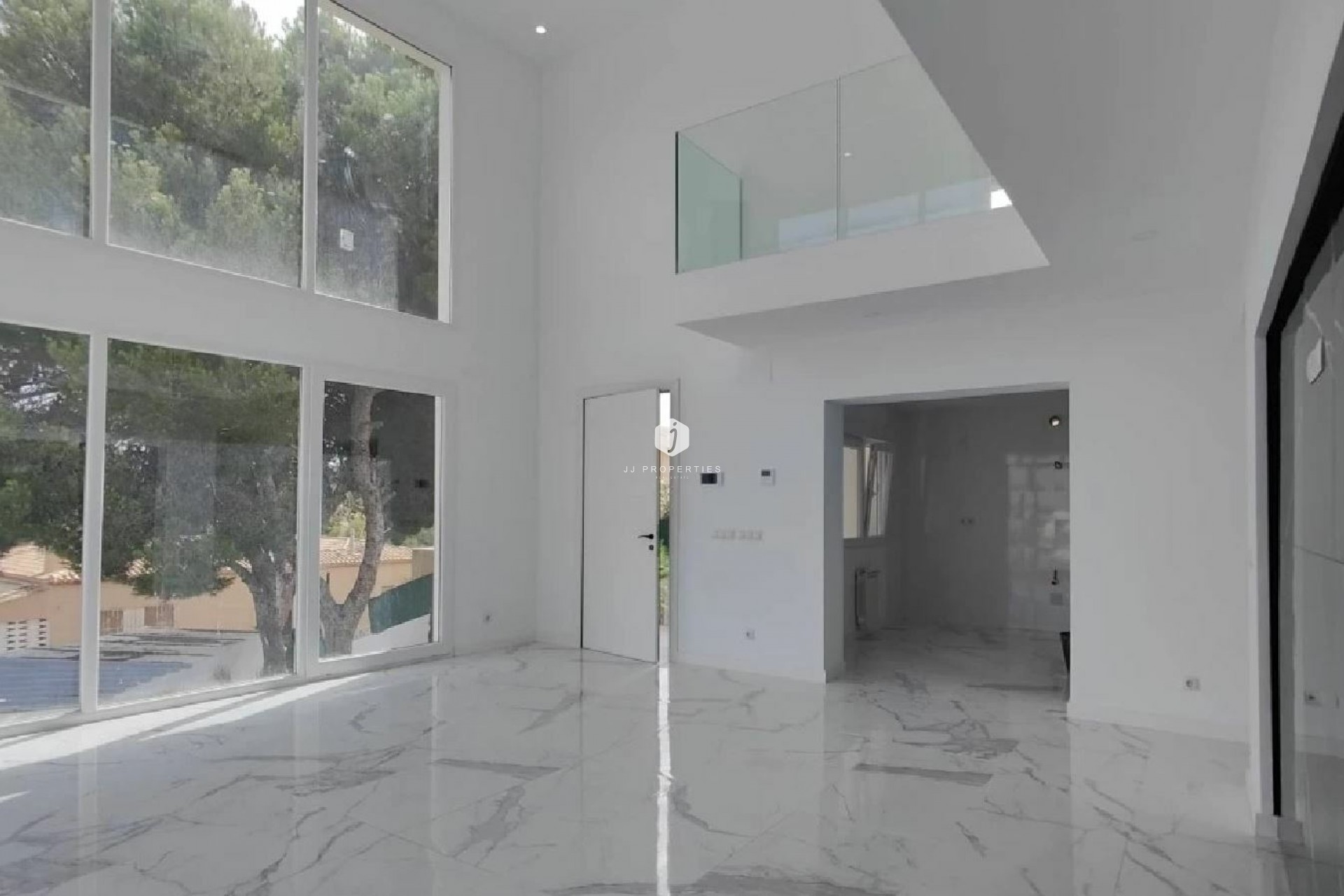 D'occasion - Villa -
Torrevieja - Costa Blanca