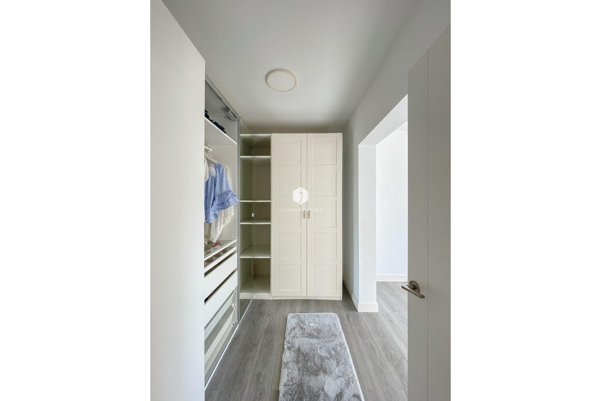 D'occasion - Villa -
Torrevieja - Costa Blanca