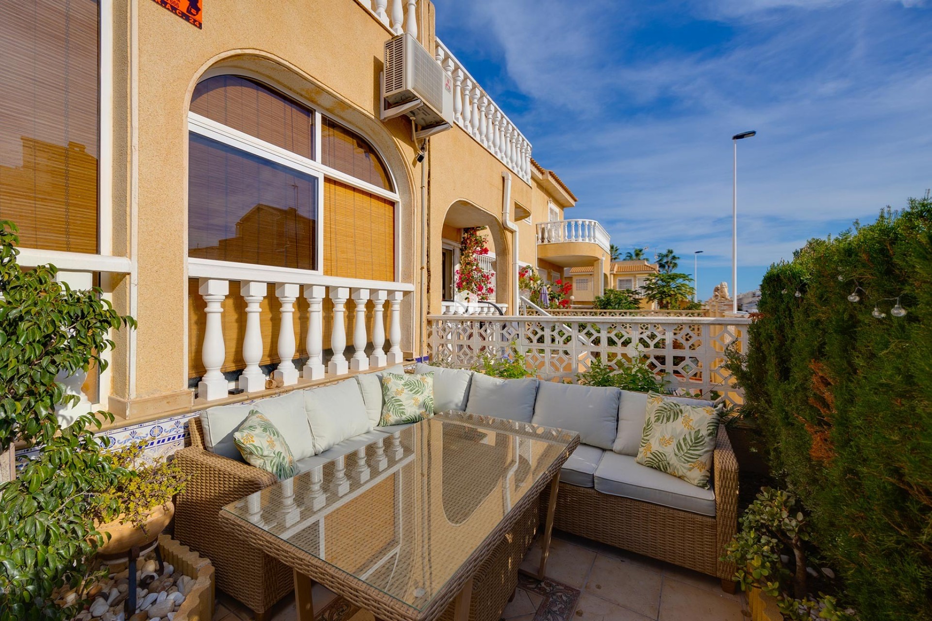 D'occasion - Villa -
Torrevieja - Costa Blanca