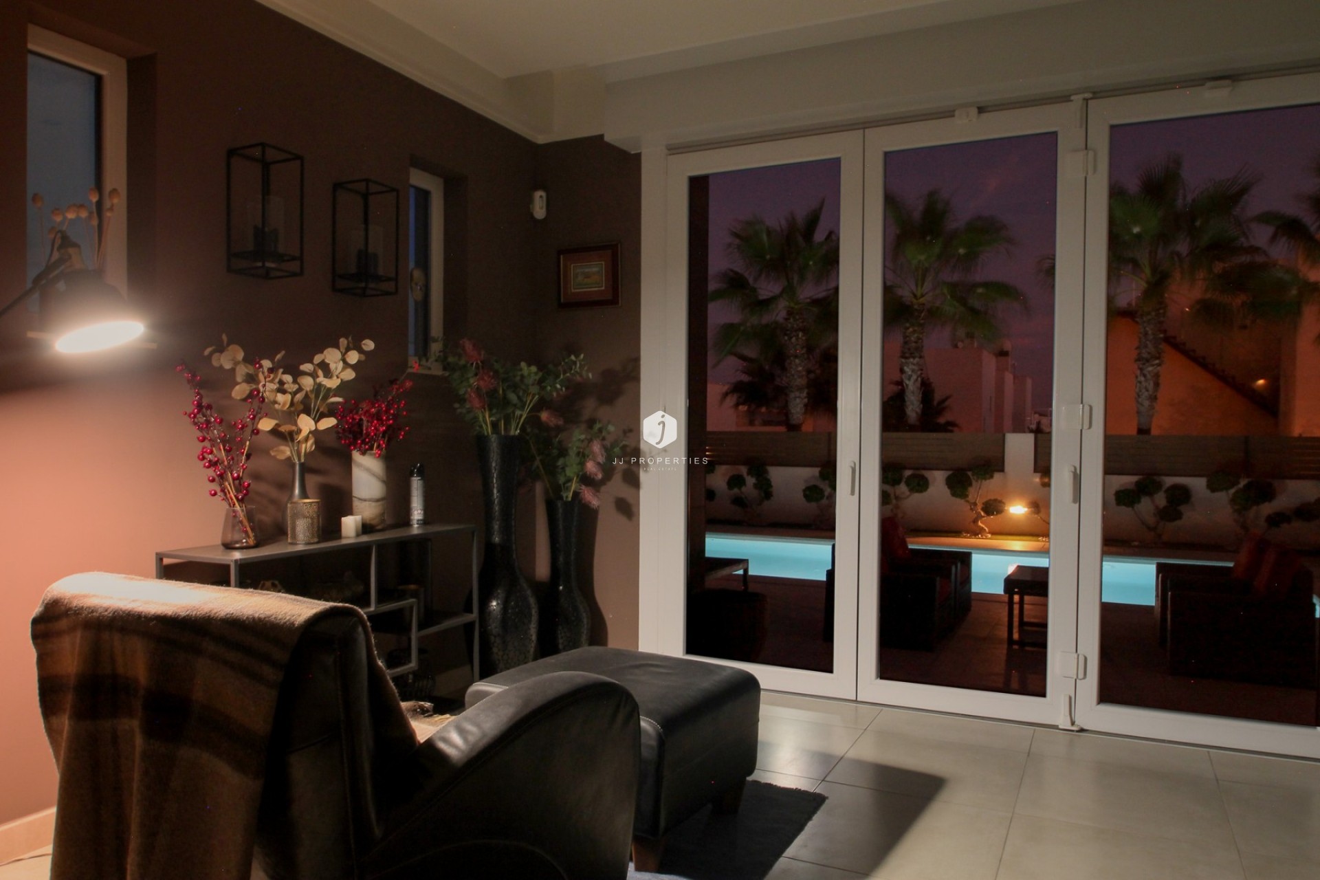 D'occasion - Villa -
Torrevieja - Costa Blanca