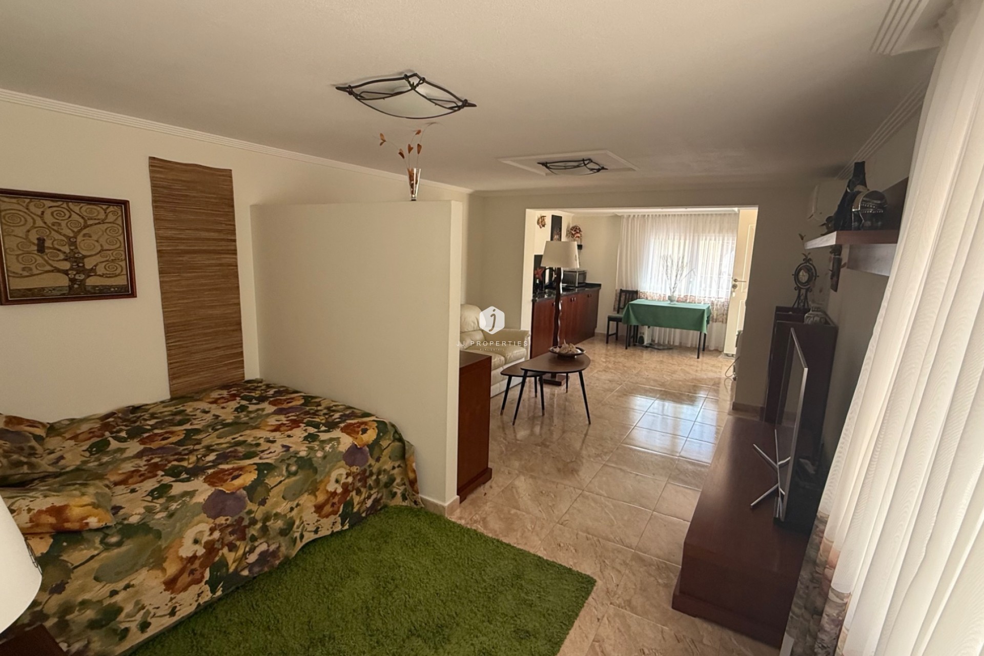 D'occasion - Villa -
Torrevieja - Costa Blanca