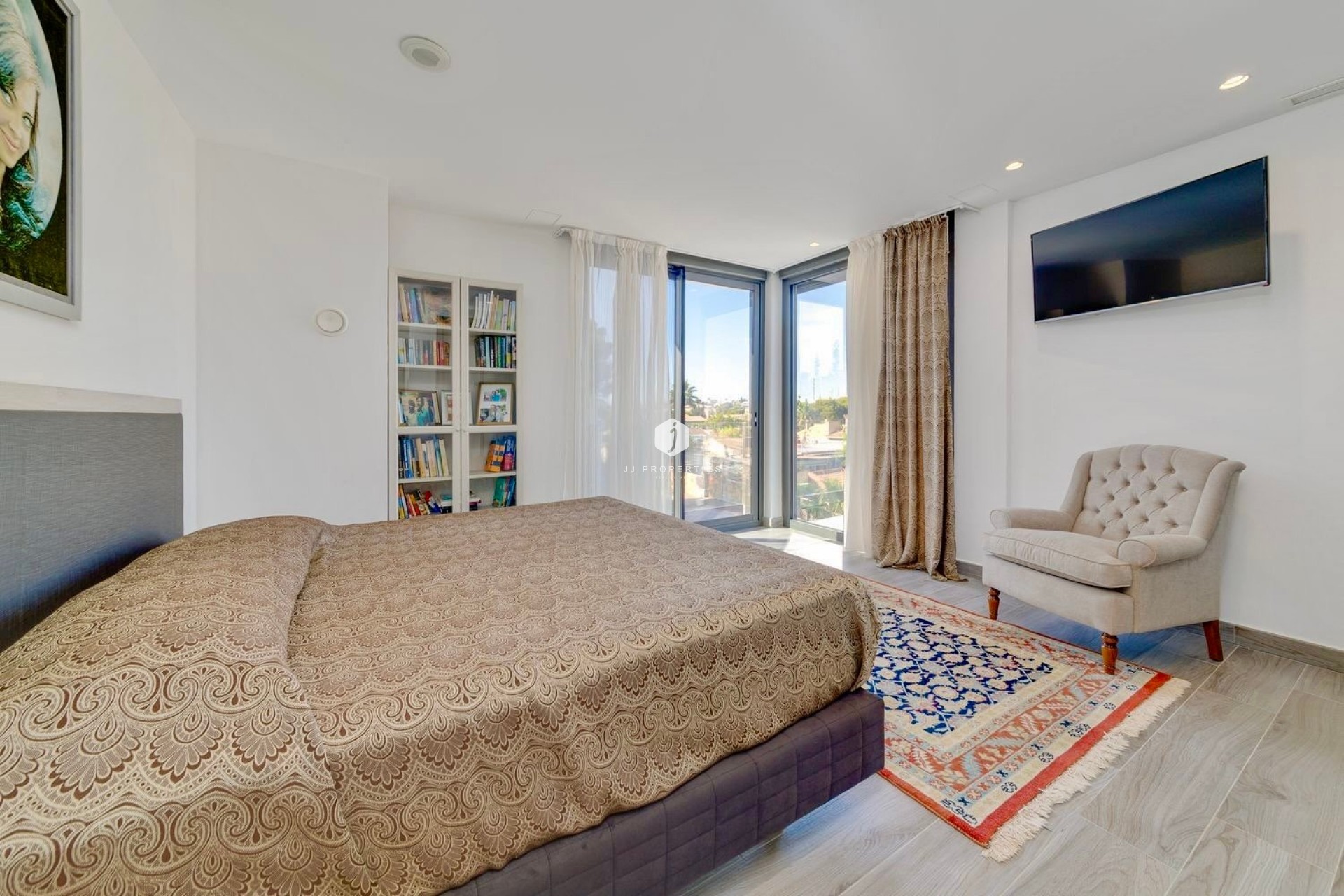 D'occasion - Villa -
Torrevieja - Costa Blanca