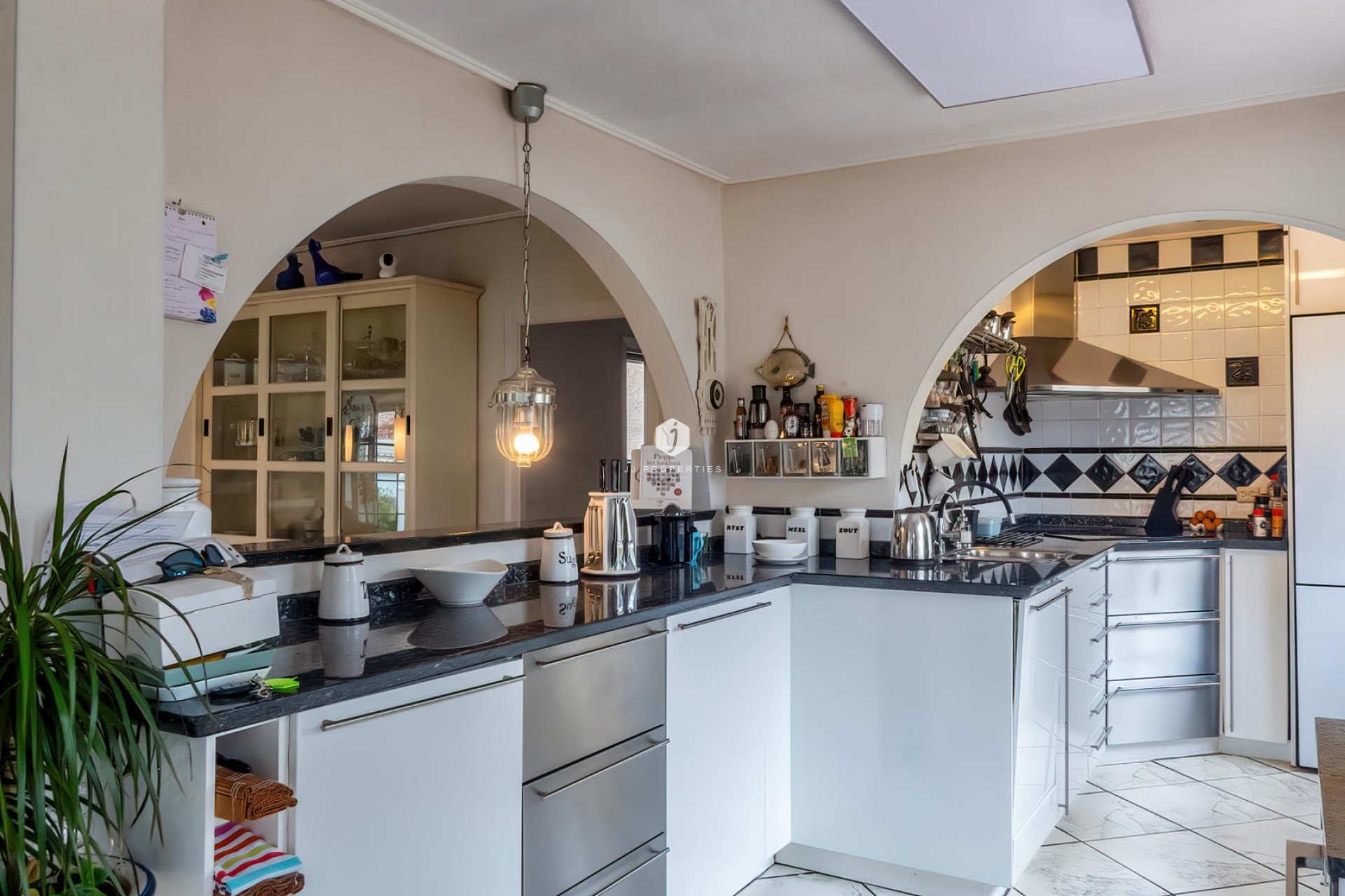 D'occasion - Villa -
Torrevieja - Costa Blanca