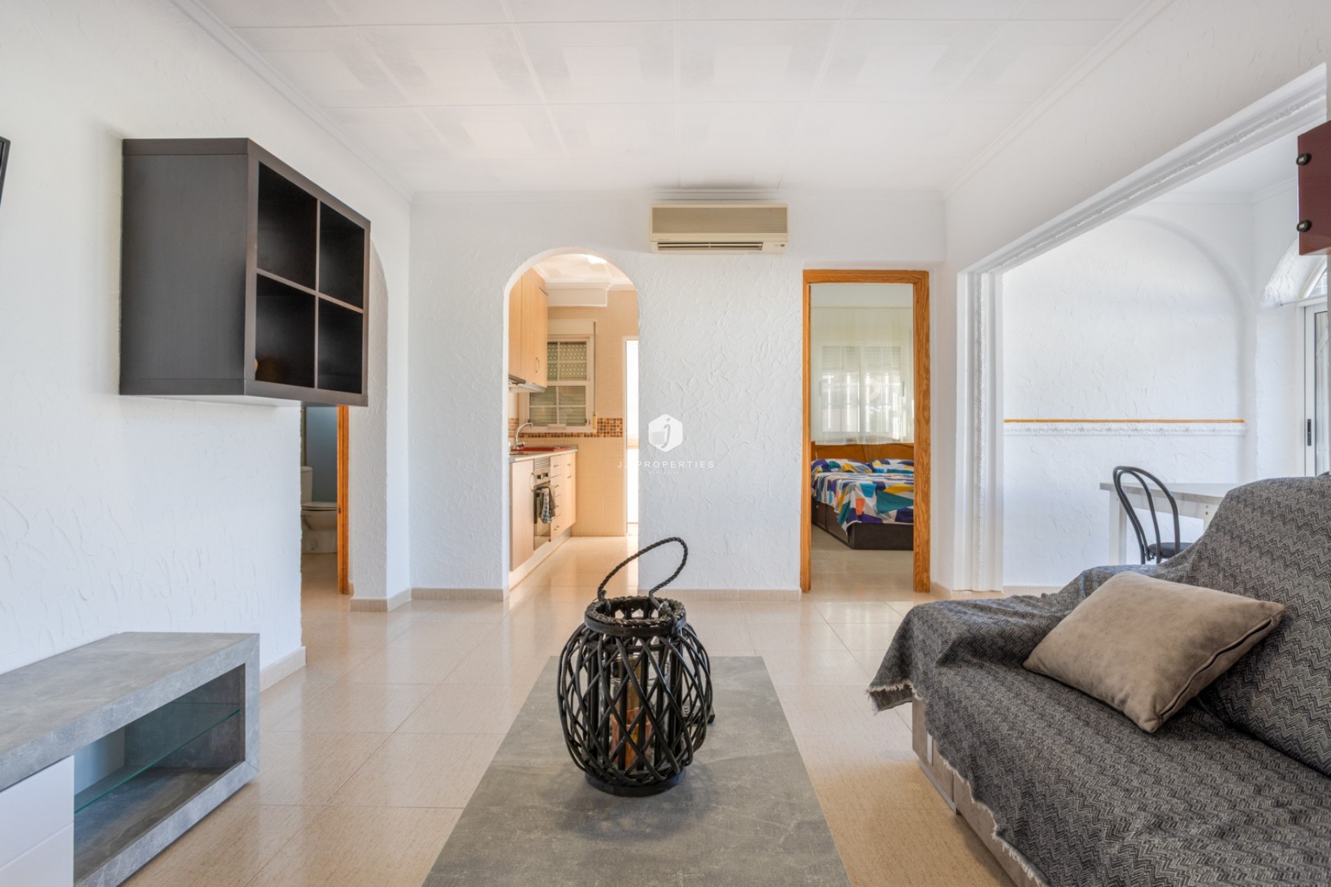 D'occasion - Villa -
Torrevieja - Costa Blanca