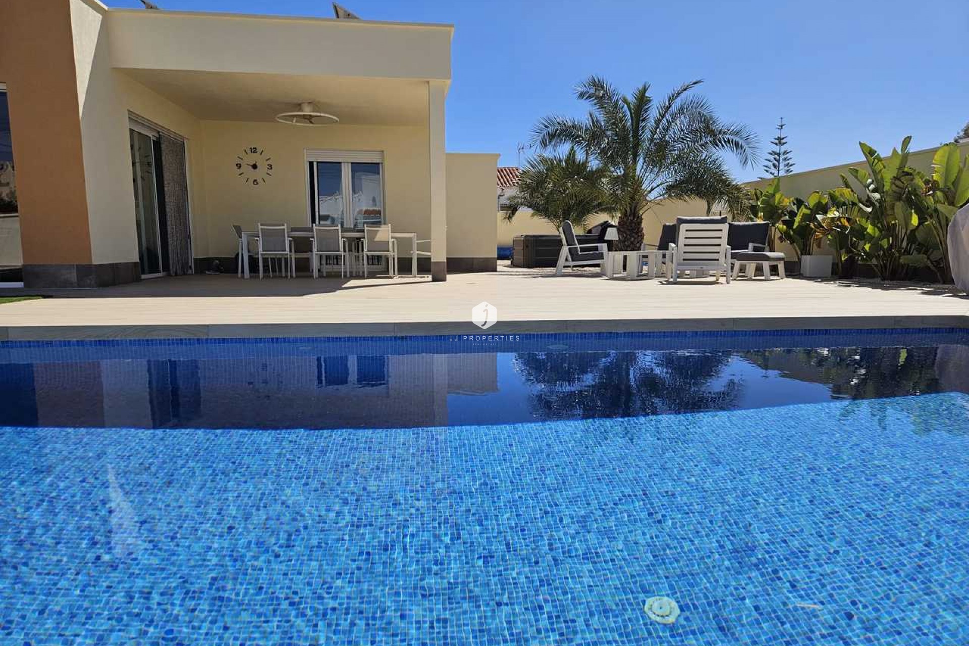 D'occasion - Villa -
Torrevieja - Costa Blanca