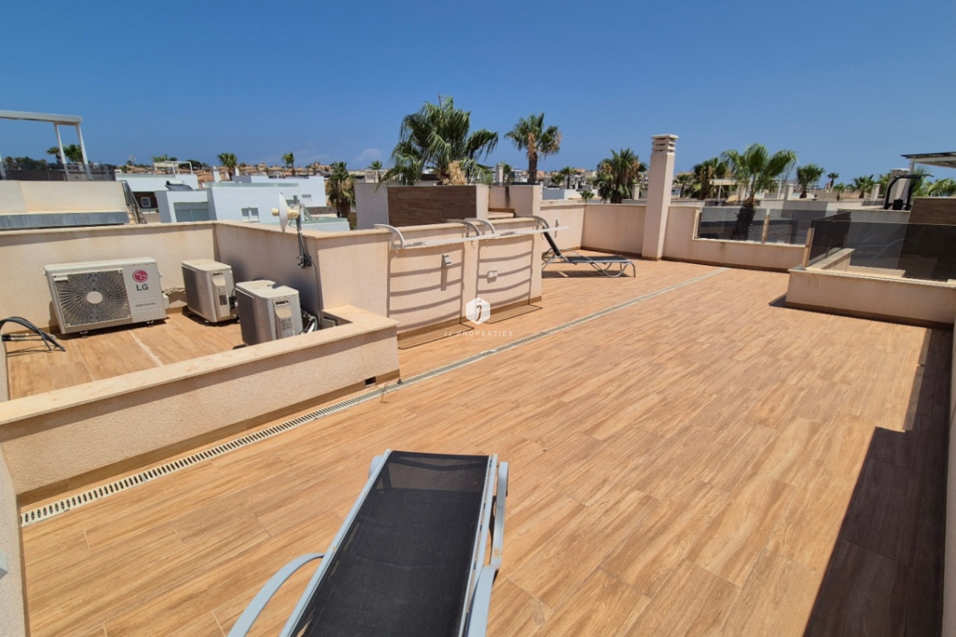 D'occasion - Villa -
Torrevieja - Costa Blanca