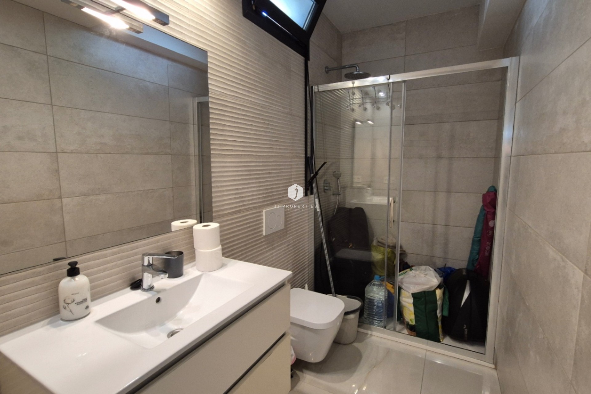 D'occasion - Villa -
Torrevieja - Costa Blanca