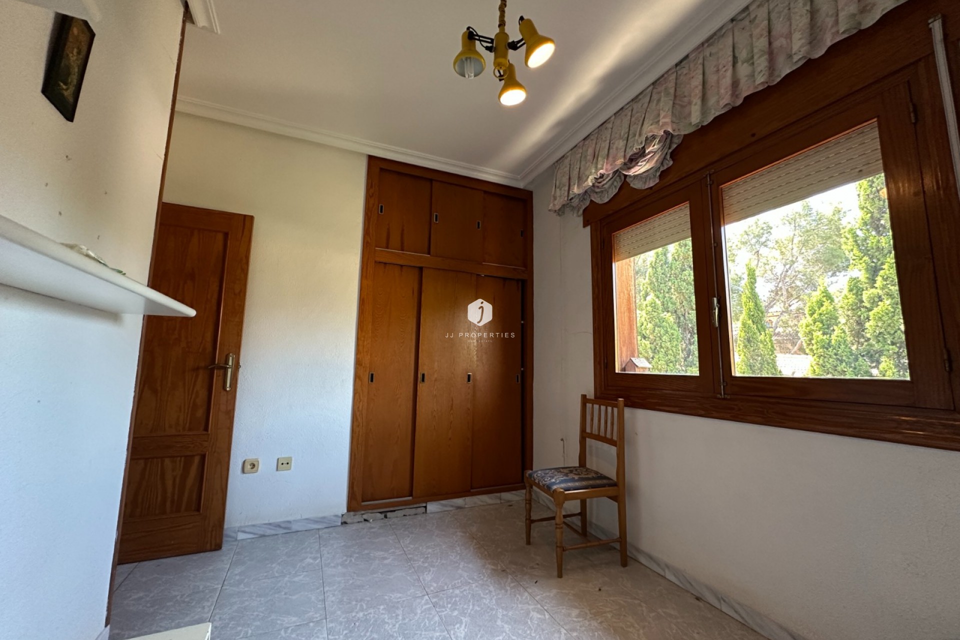 D'occasion - Villa -
Torrevieja - Costa Blanca