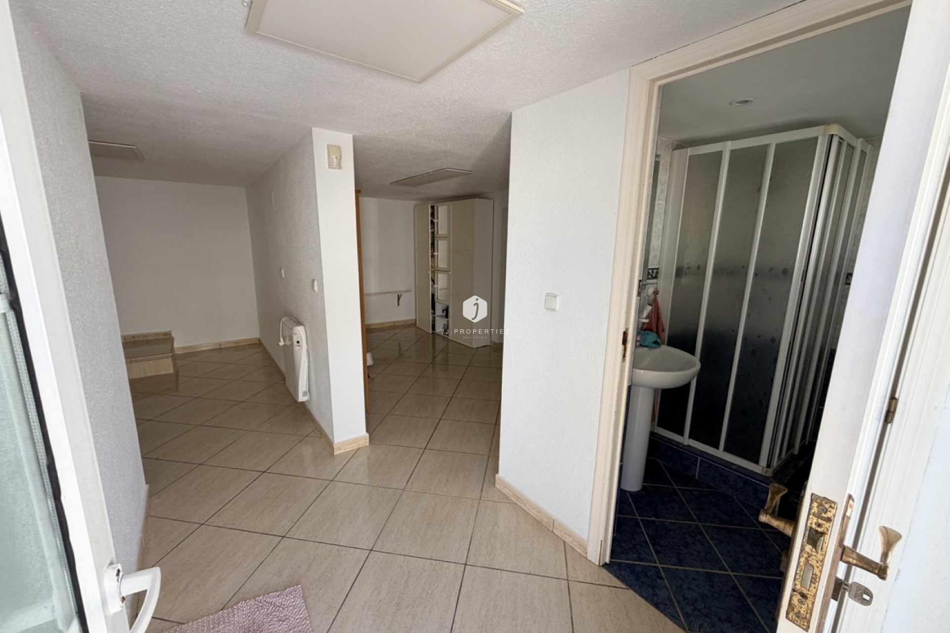 D'occasion - Villa -
Torrevieja - Costa Blanca