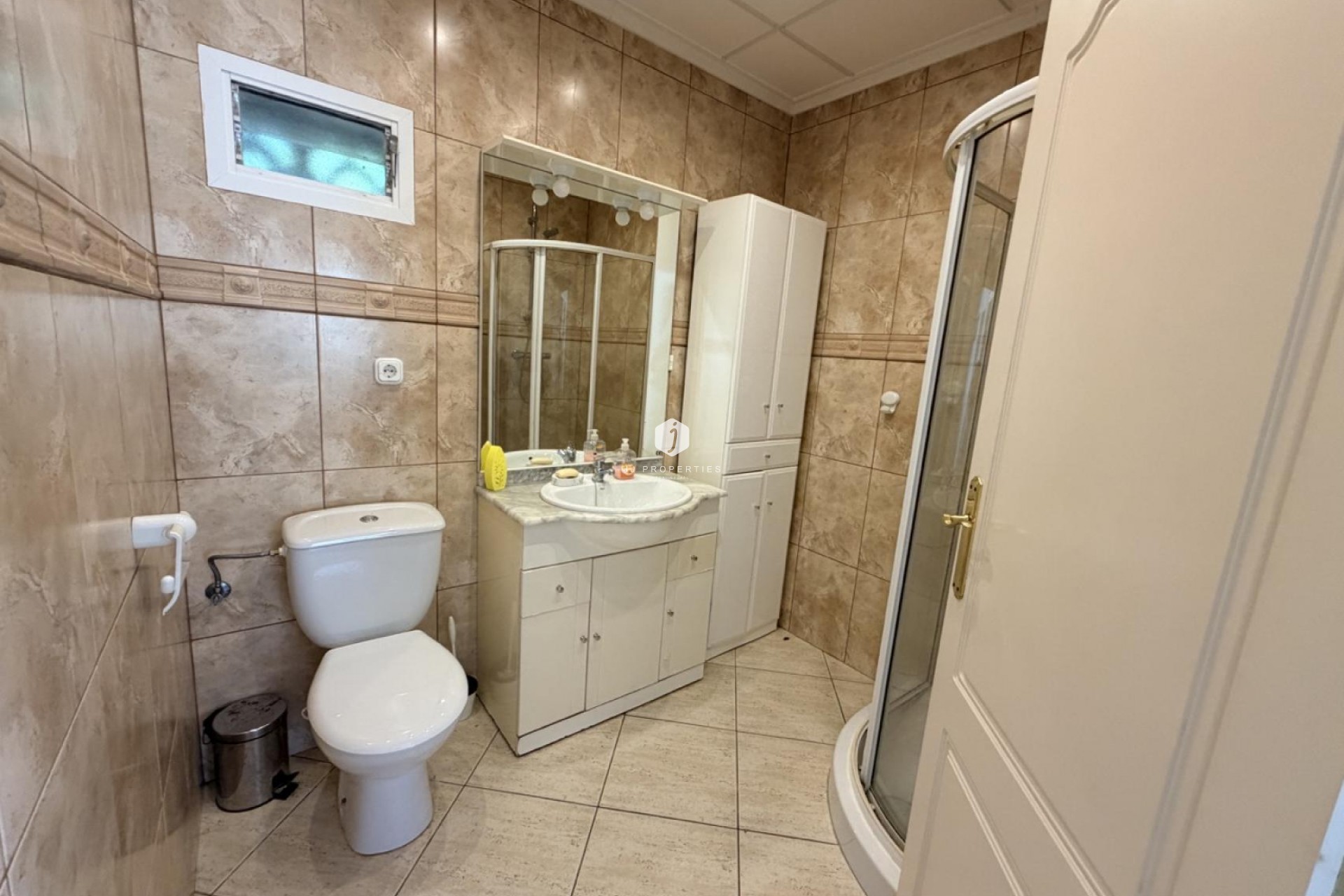 D'occasion - Villa -
Torrevieja - Costa Blanca