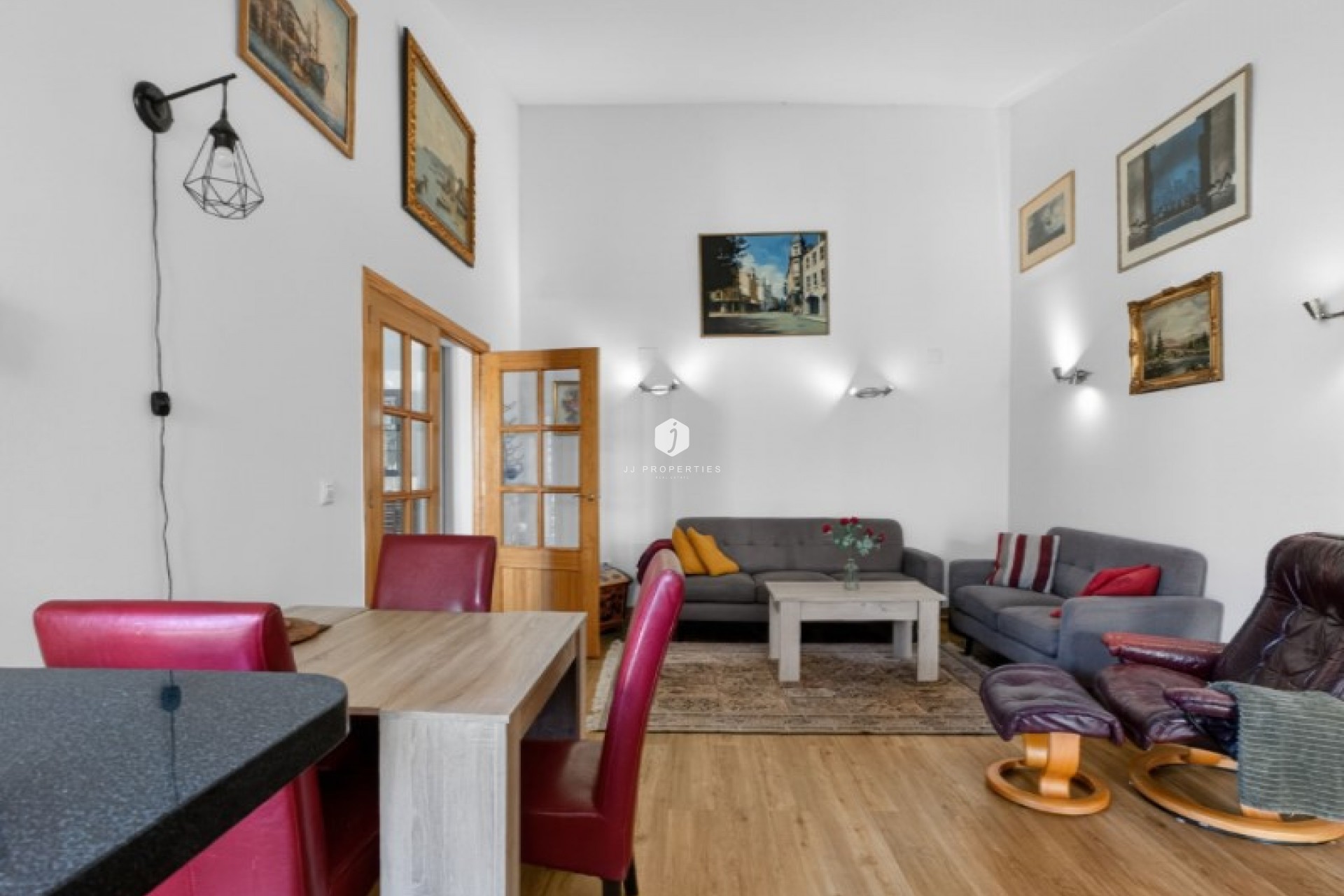 D'occasion - Villa -
Torrevieja - Costa Blanca