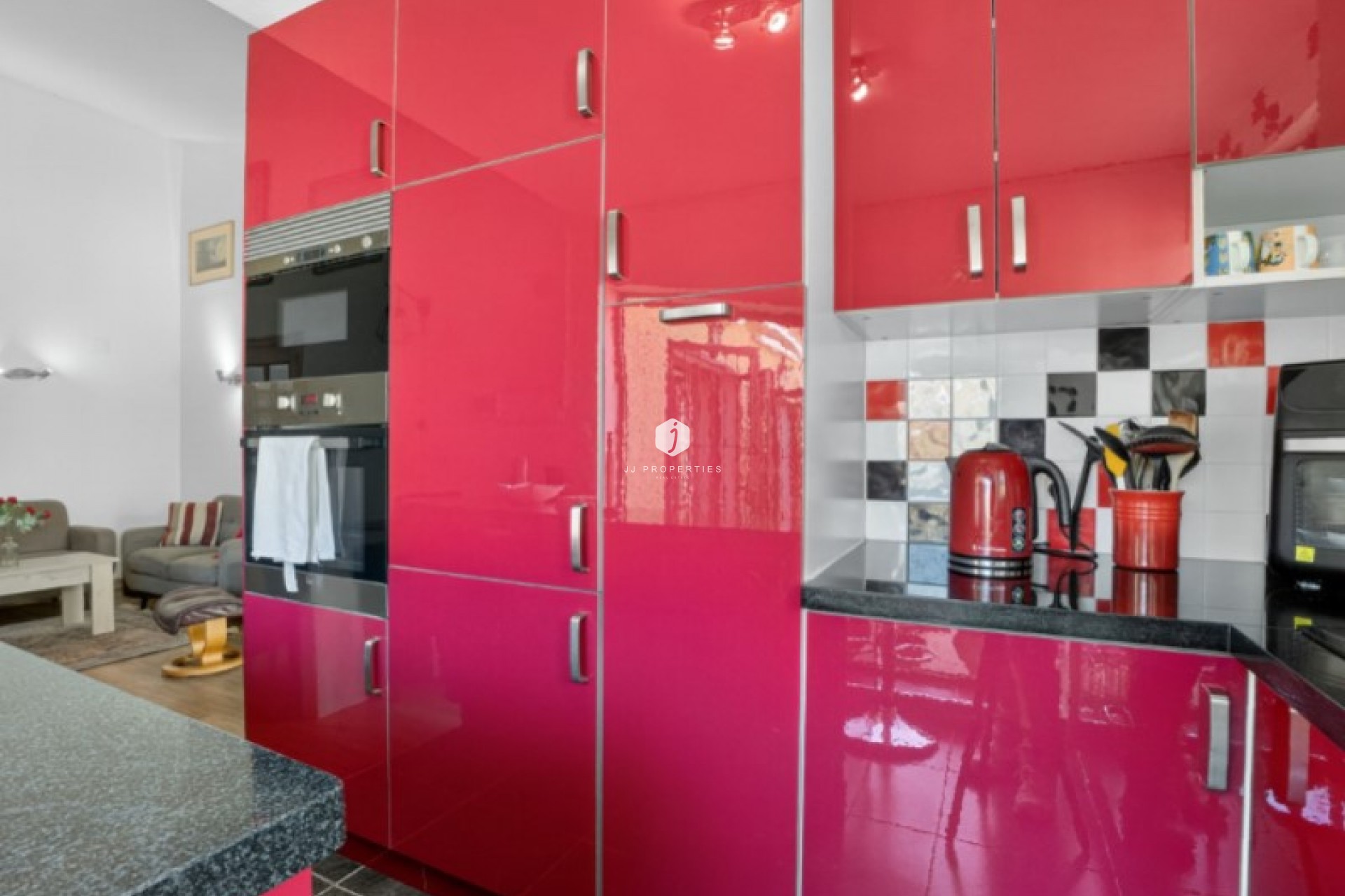 D'occasion - Villa -
Torrevieja - Costa Blanca