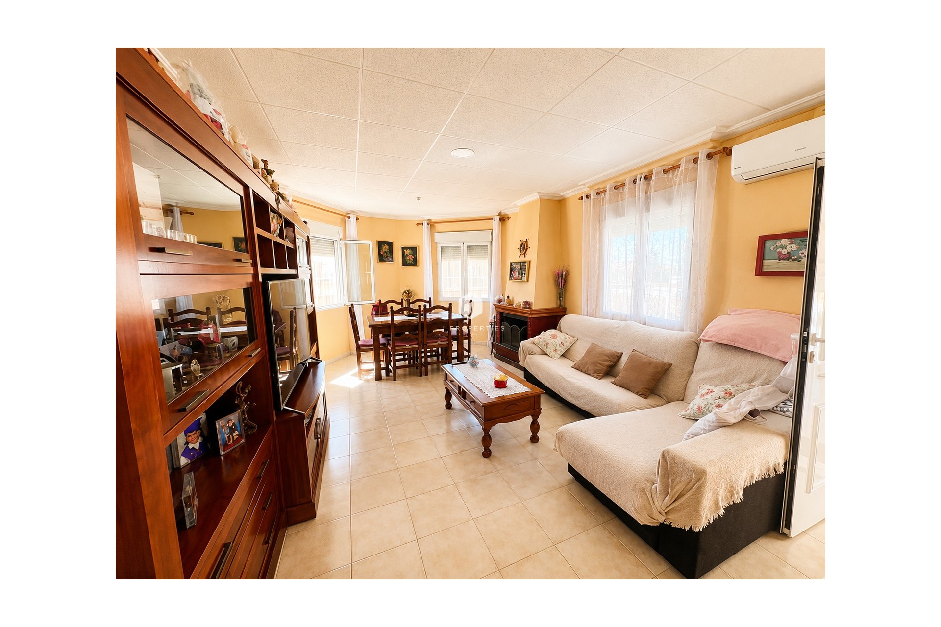 D'occasion - Villa -
Torrevieja - Costa Blanca