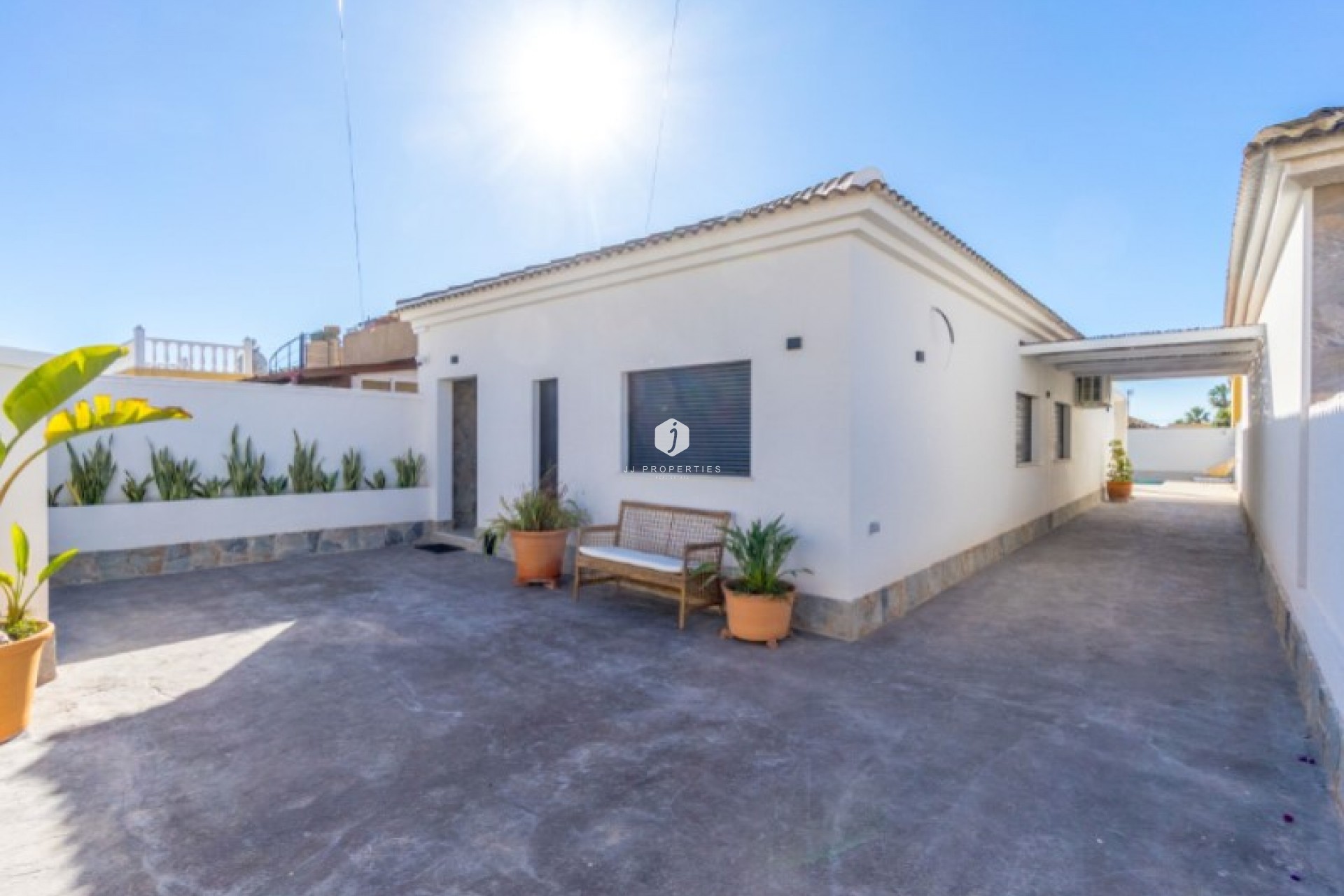 D'occasion - Villa -
Torrevieja - Costa Blanca