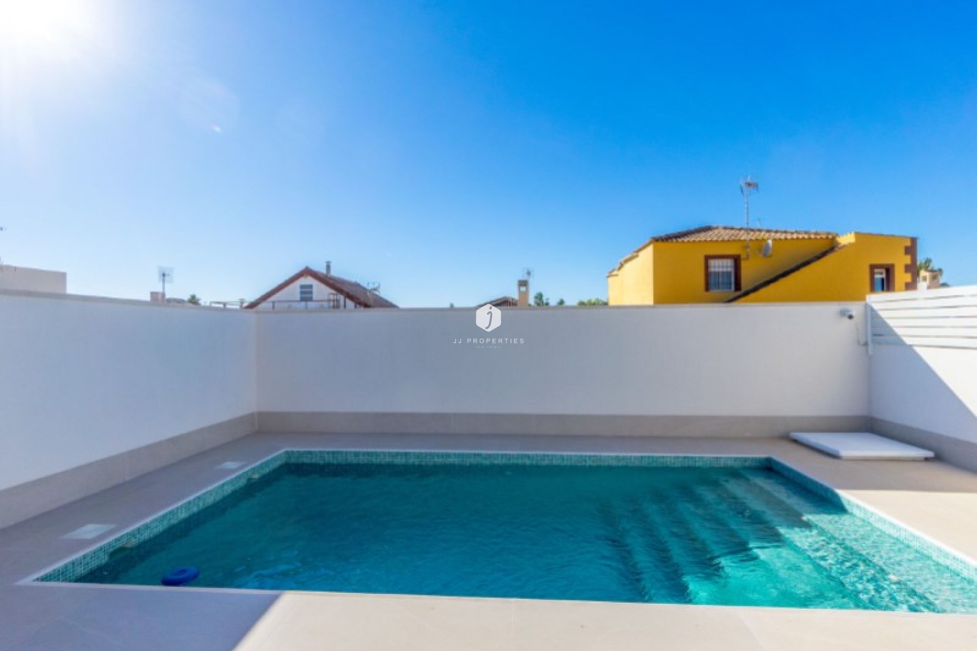 D'occasion - Villa -
Torrevieja - Costa Blanca