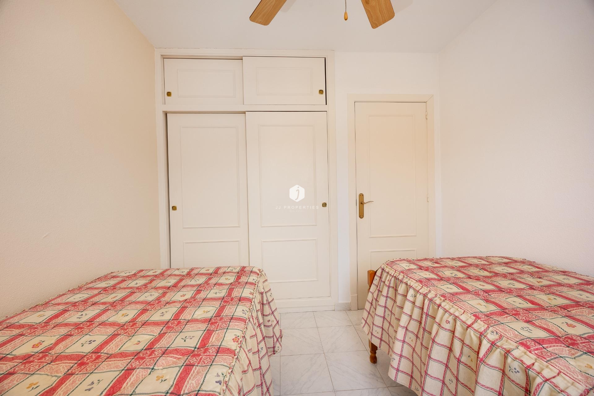D'occasion - Villa -
Torrevieja - El Limonar