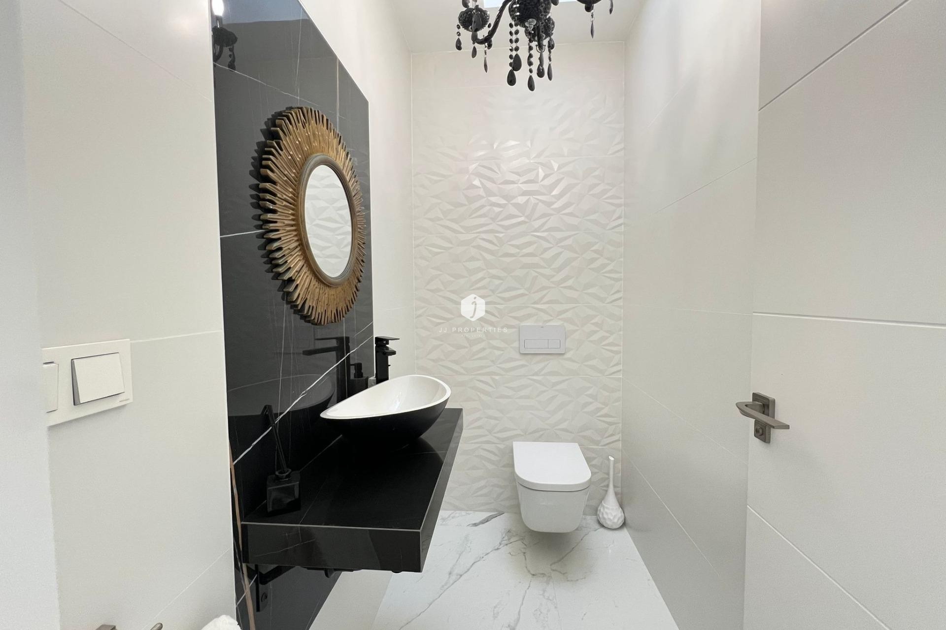 D'occasion - Villa -
Torrevieja - La Mata