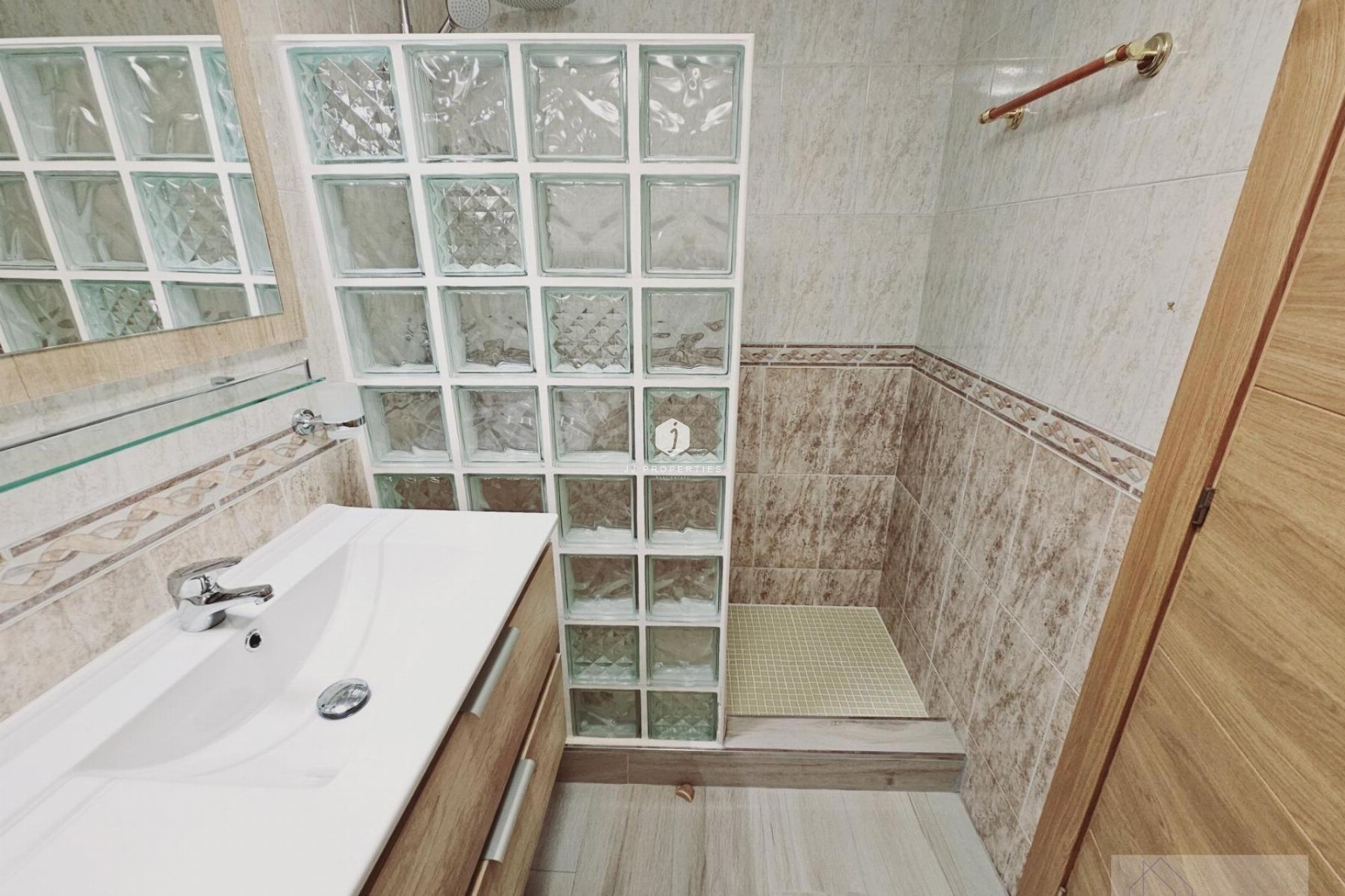 D'occasion - Villa -
Torrevieja - La Siesta - El Salado - Torreta