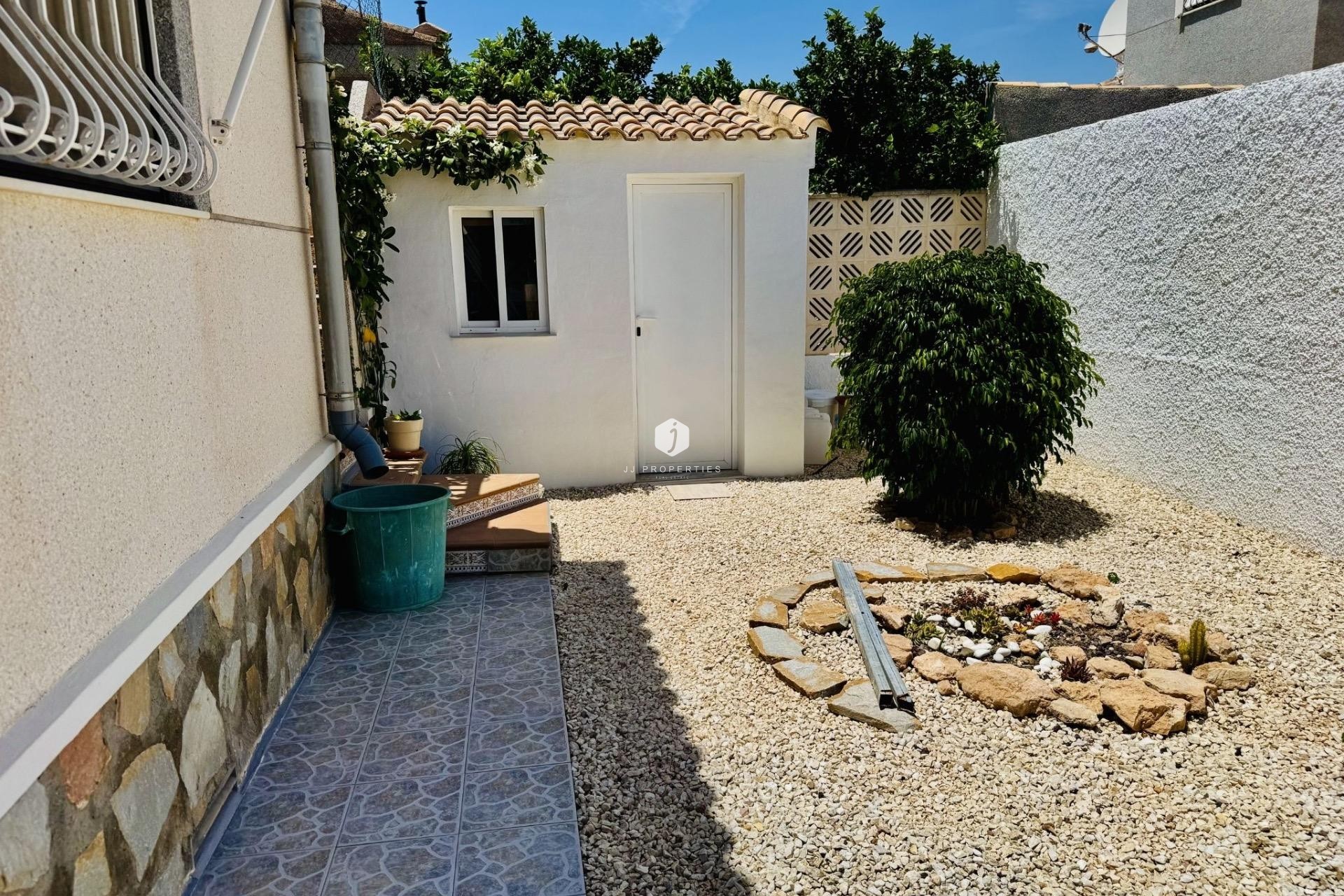 D'occasion - Villa -
Torrevieja - La Siesta - El Salado - Torreta