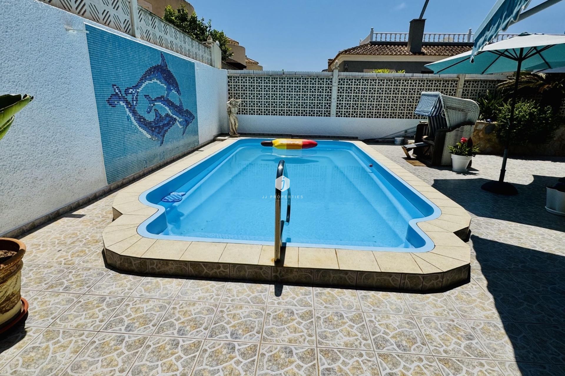 D'occasion - Villa -
Torrevieja - La Siesta - El Salado - Torreta
