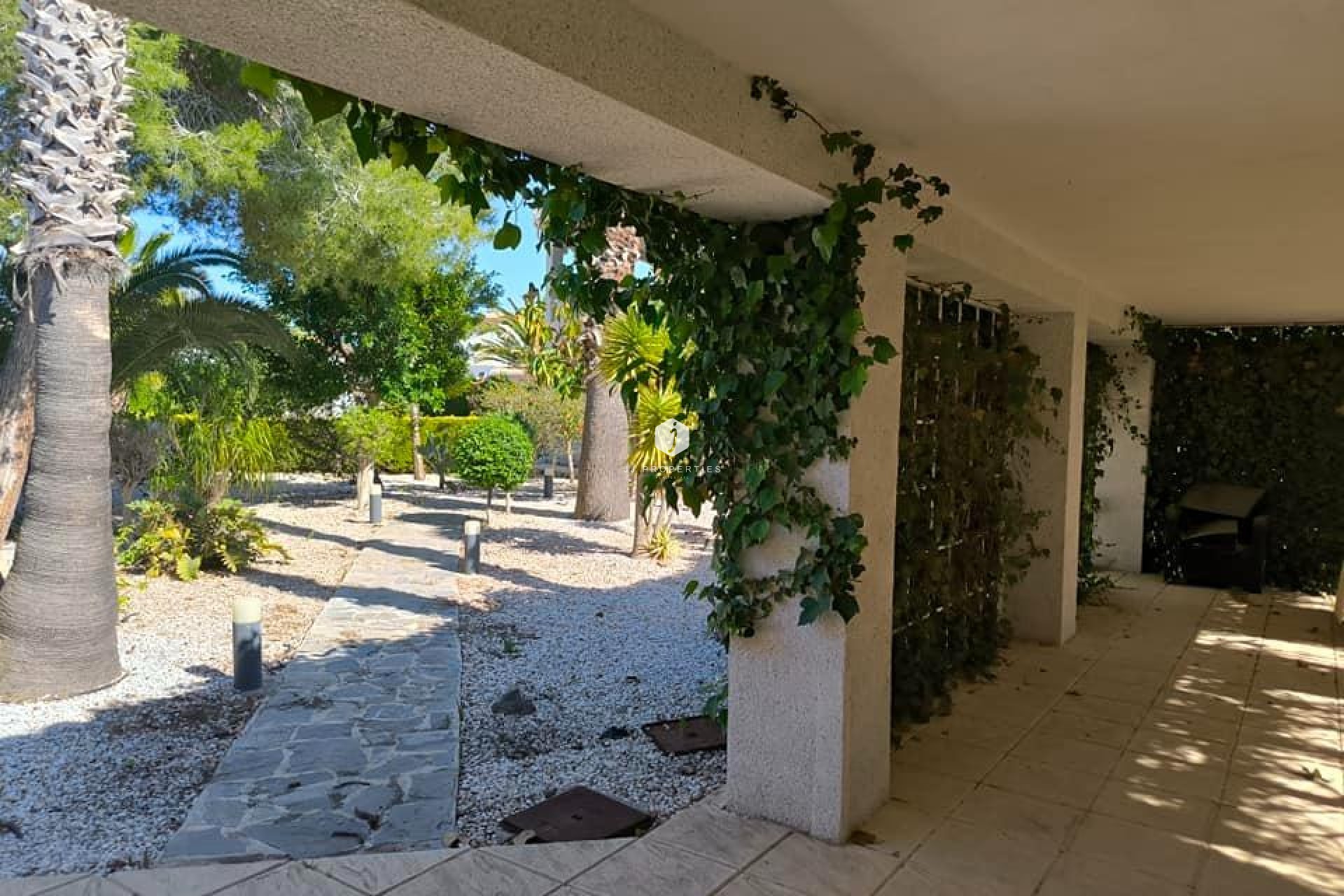 D'occasion - Villa -
Torrevieja - La siesta