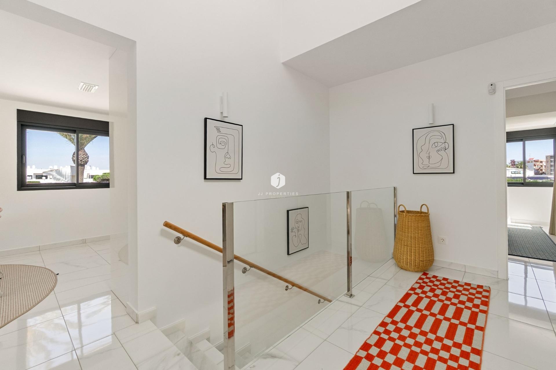 D'occasion - Villa -
Torrevieja - La veleta