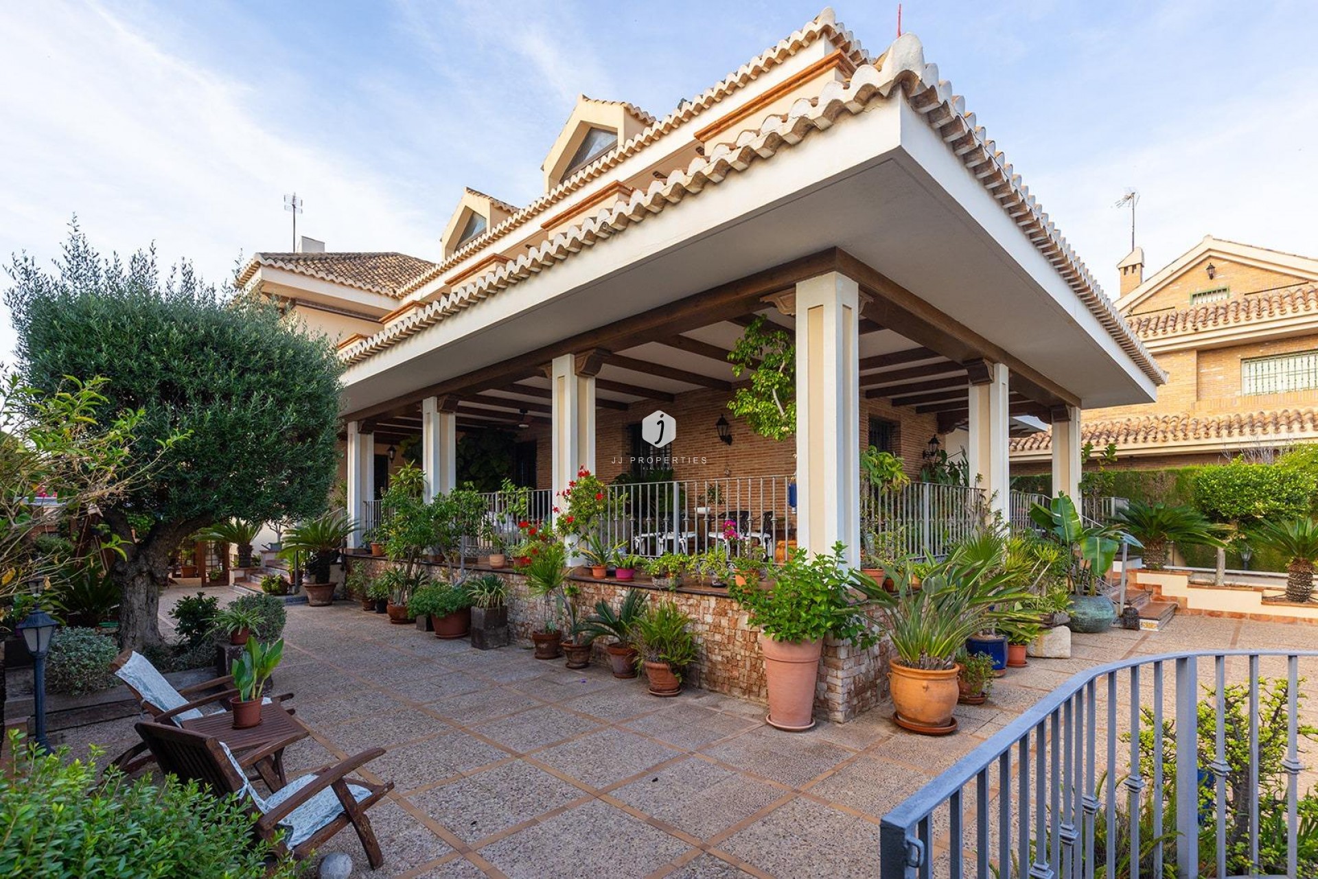 D'occasion - Villa -
Torrevieja - La veleta
