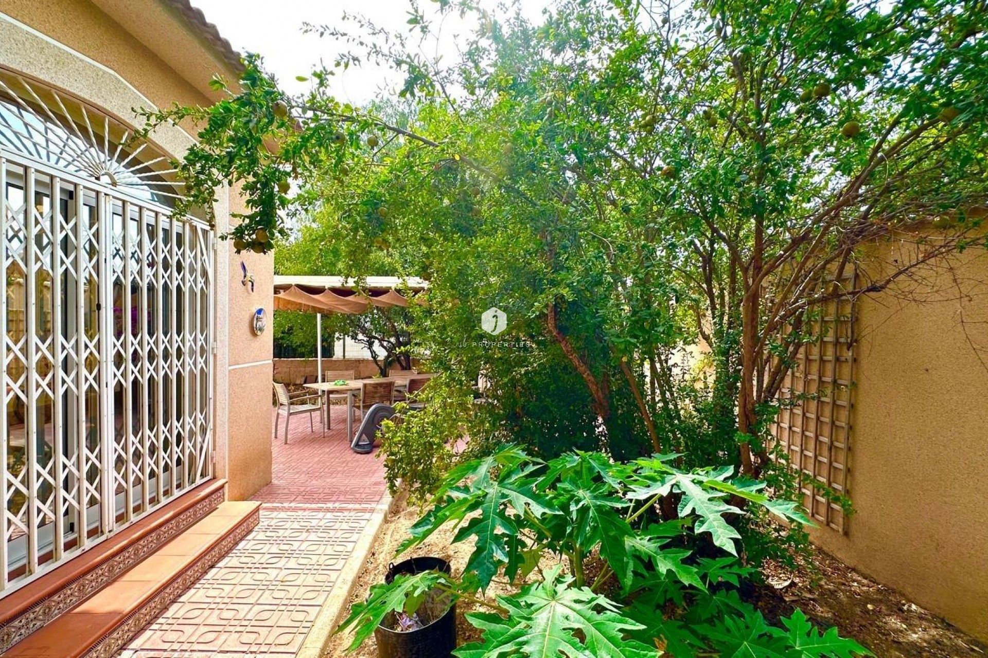 D'occasion - Villa -
Torrevieja - Los Balcones - Los Altos del Edén