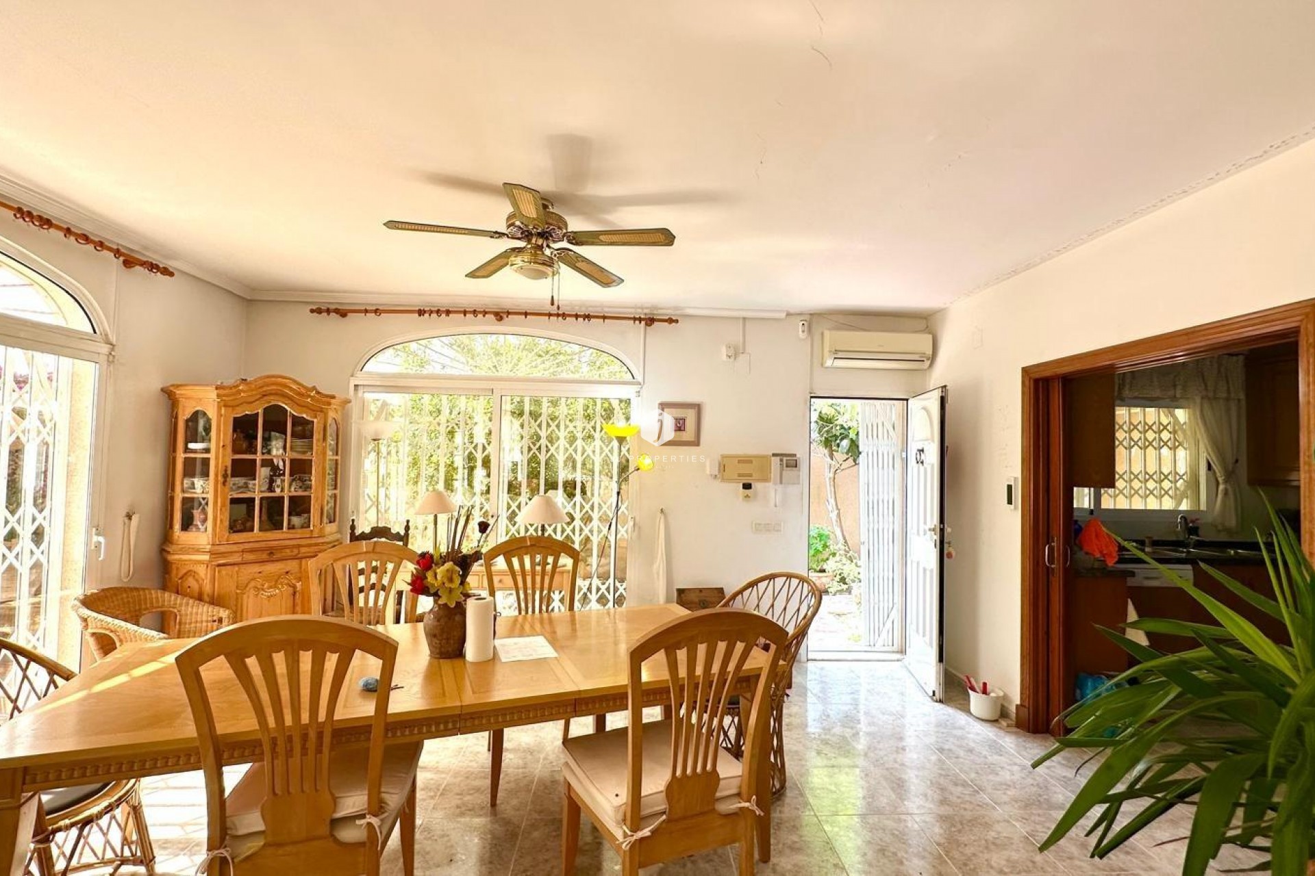 D'occasion - Villa -
Torrevieja - Los Balcones - Los Altos del Edén