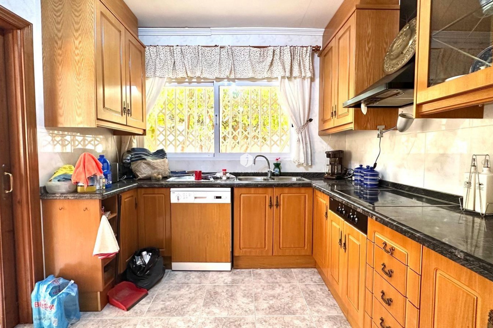 D'occasion - Villa -
Torrevieja - Los Balcones - Los Altos del Edén