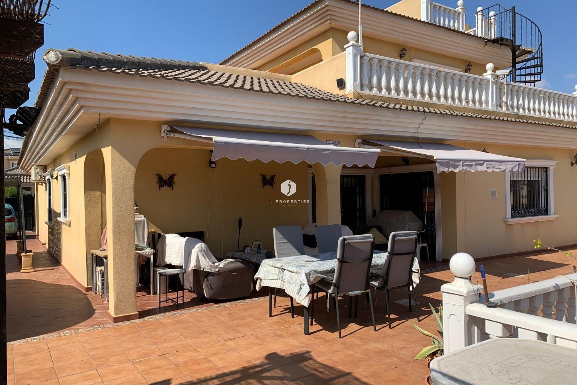 D'occasion - Villa -
Torrevieja - Los Balcones - Los Altos del Edén