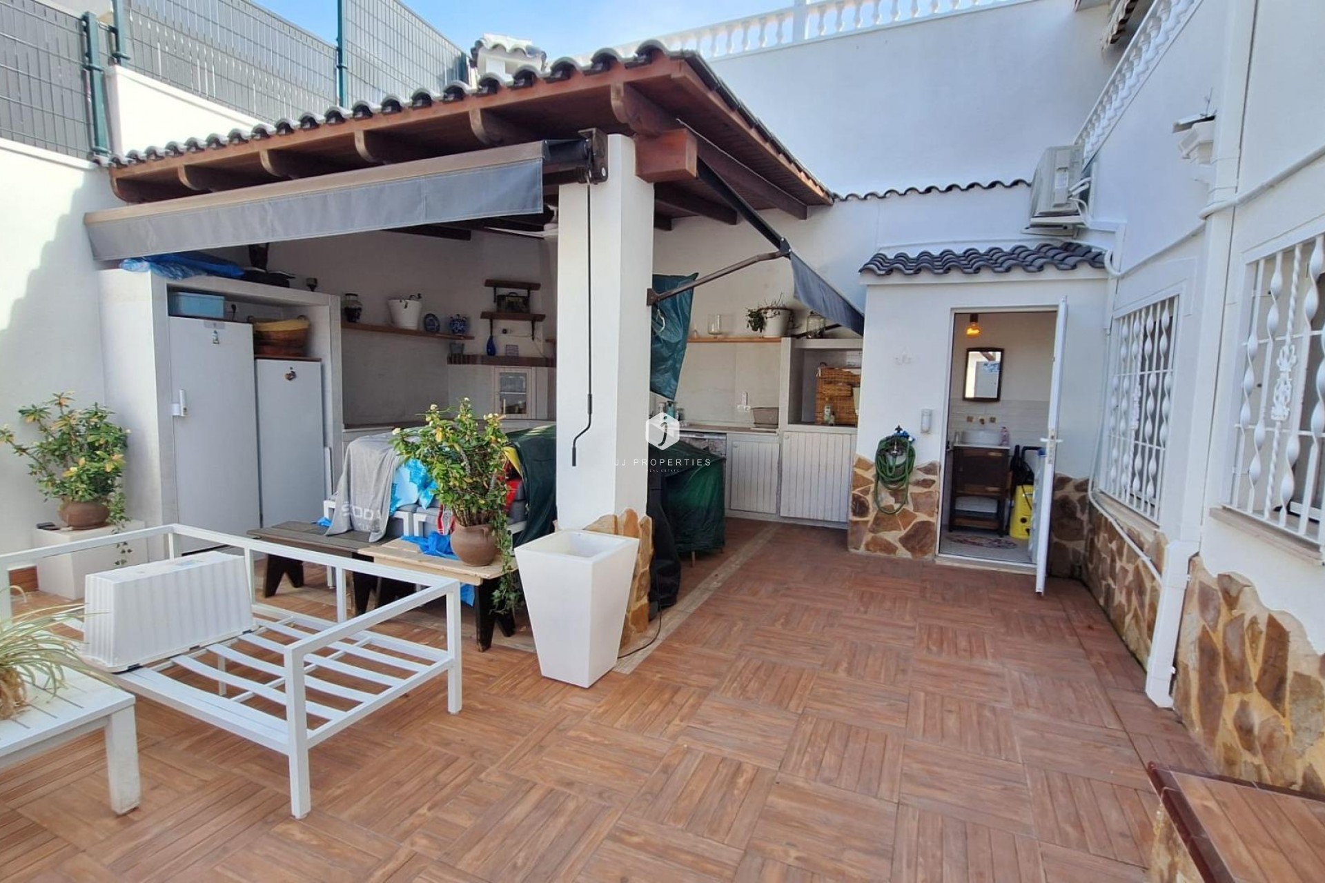 D'occasion - Villa -
Torrevieja - Los Balcones - Los Altos del Edén