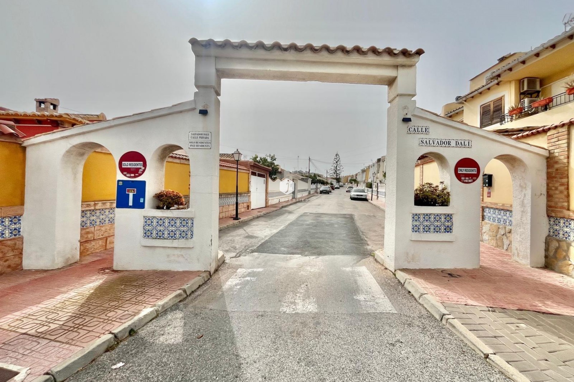 D'occasion - Villa -
Torrevieja - Los Balcones - Los Altos del Edén