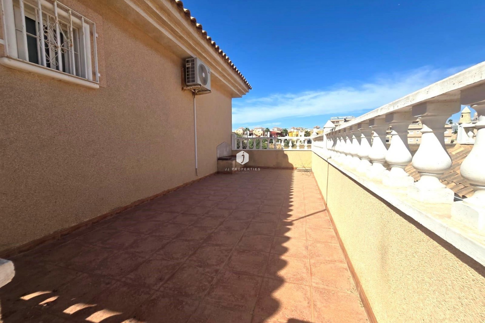 D'occasion - Villa -
Torrevieja - Los Balcones - Los Altos del Edén